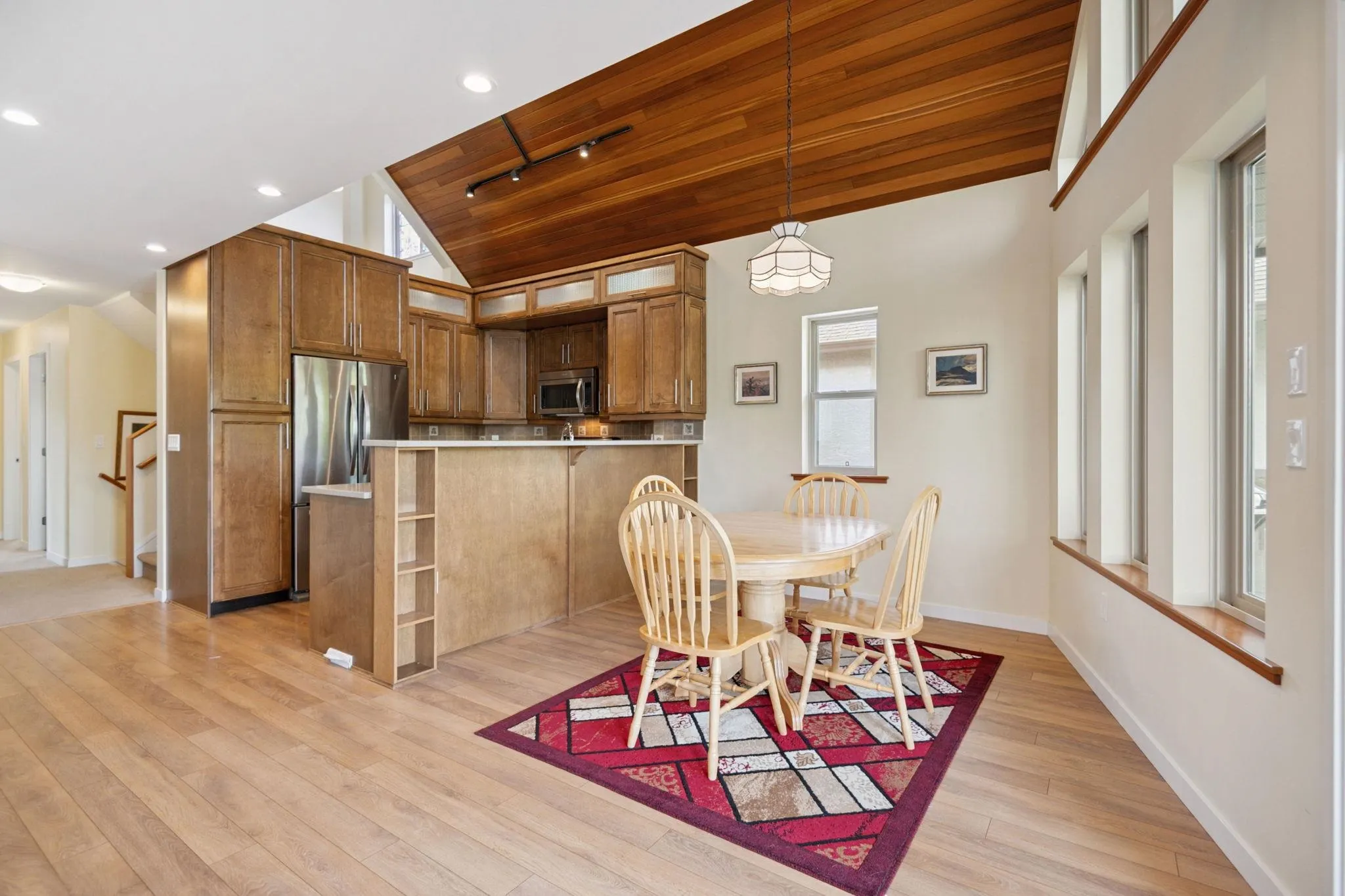 4394 River Road West