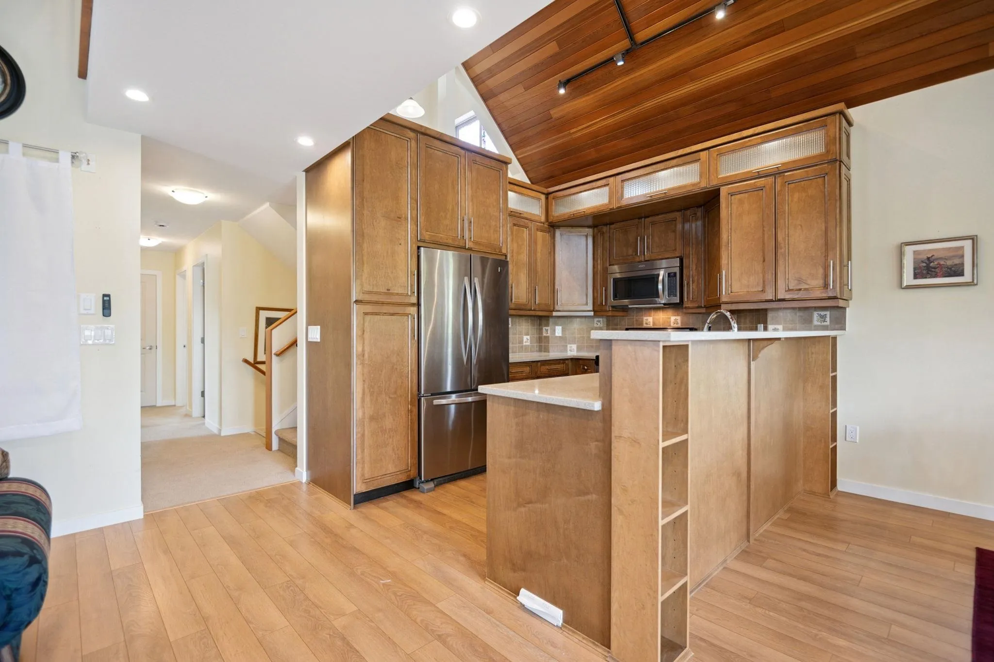 4394 River Road West