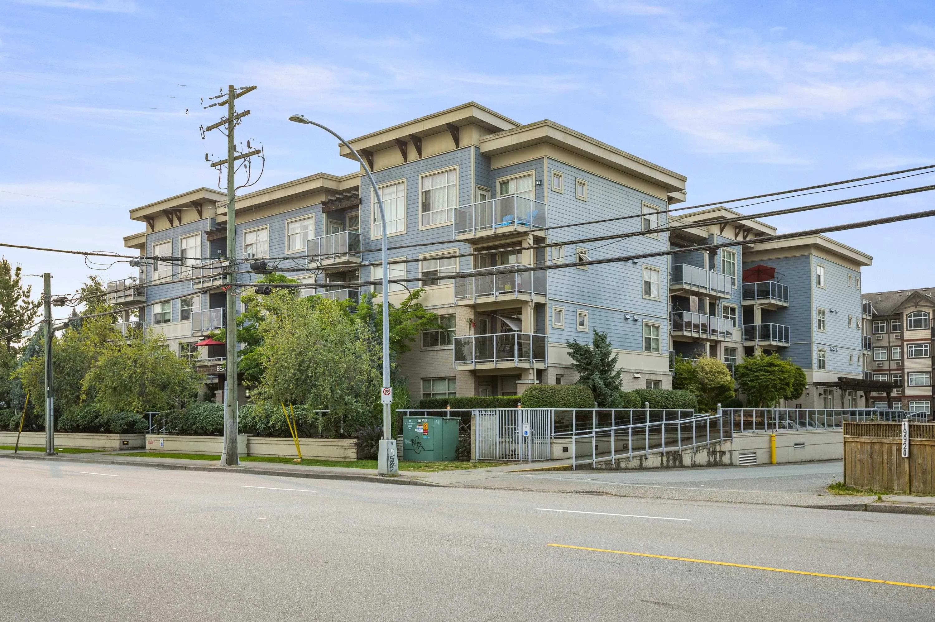 204 19936 56 Avenue