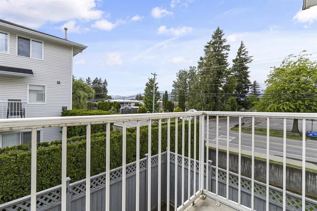 24 45296 Watson Road