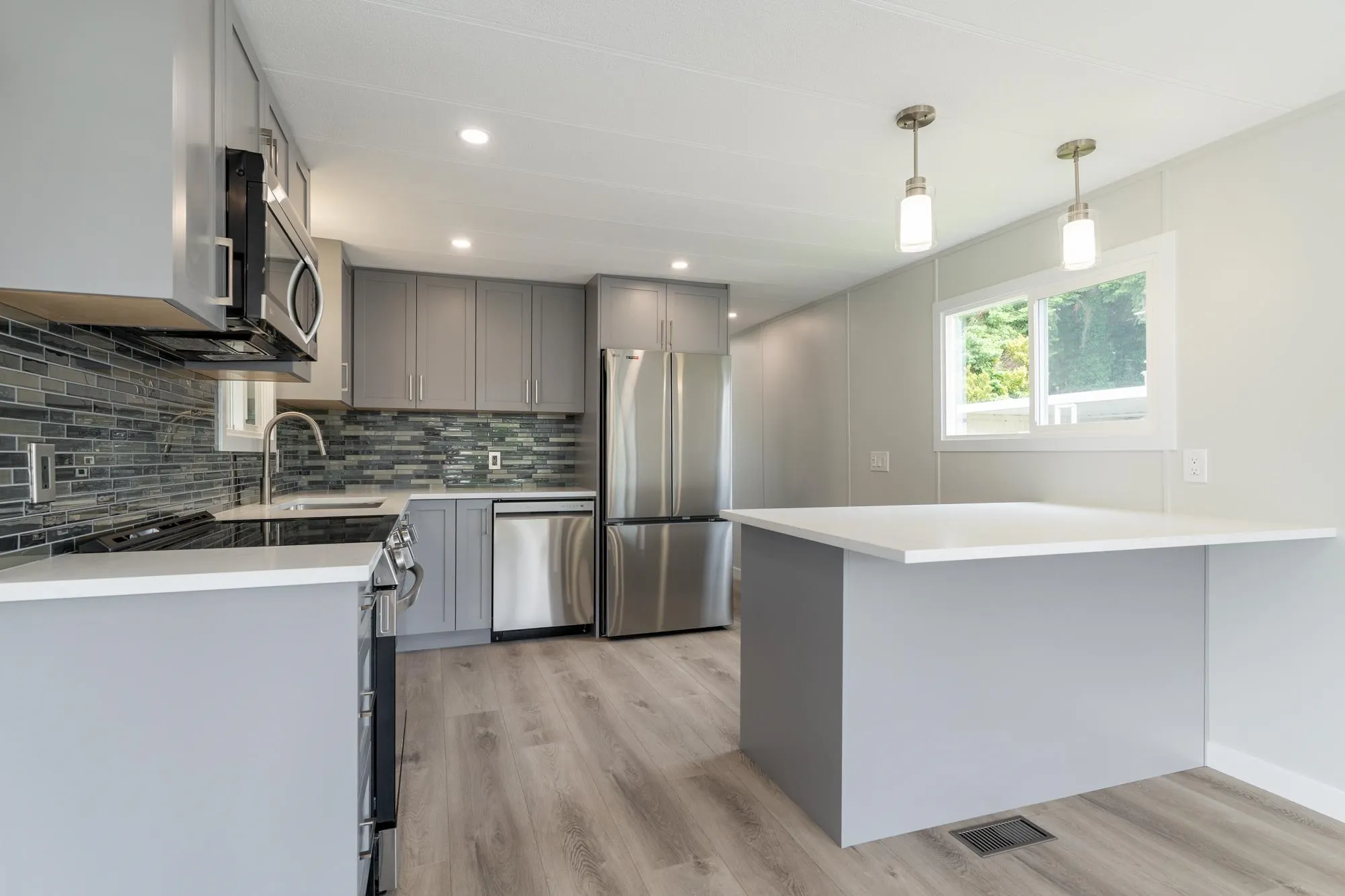 224 1840 160 Street