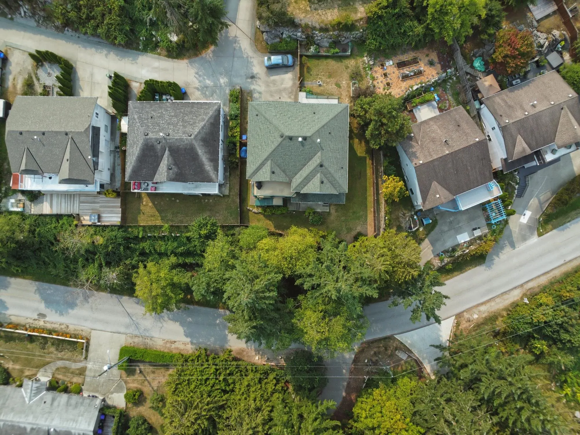 5866A Turnstone Crescent