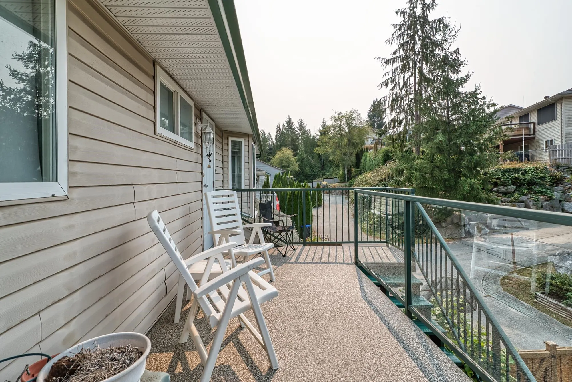 5866A Turnstone Crescent