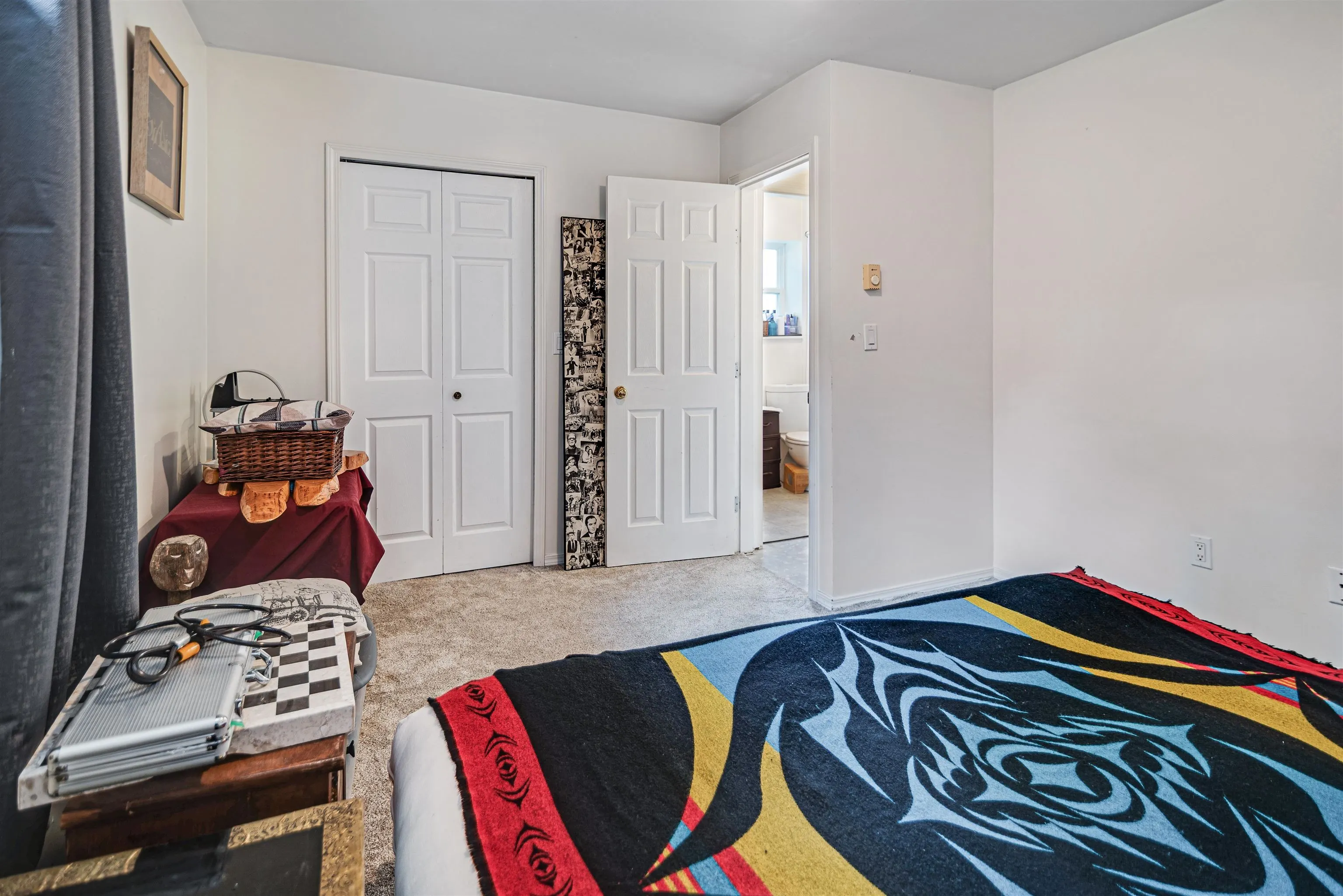 5866A Turnstone Crescent