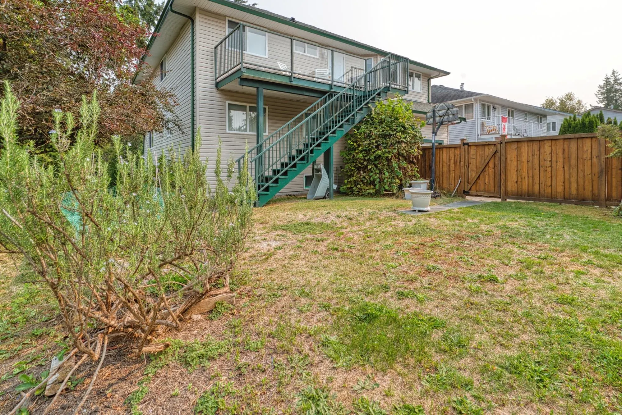 5866A Turnstone Crescent
