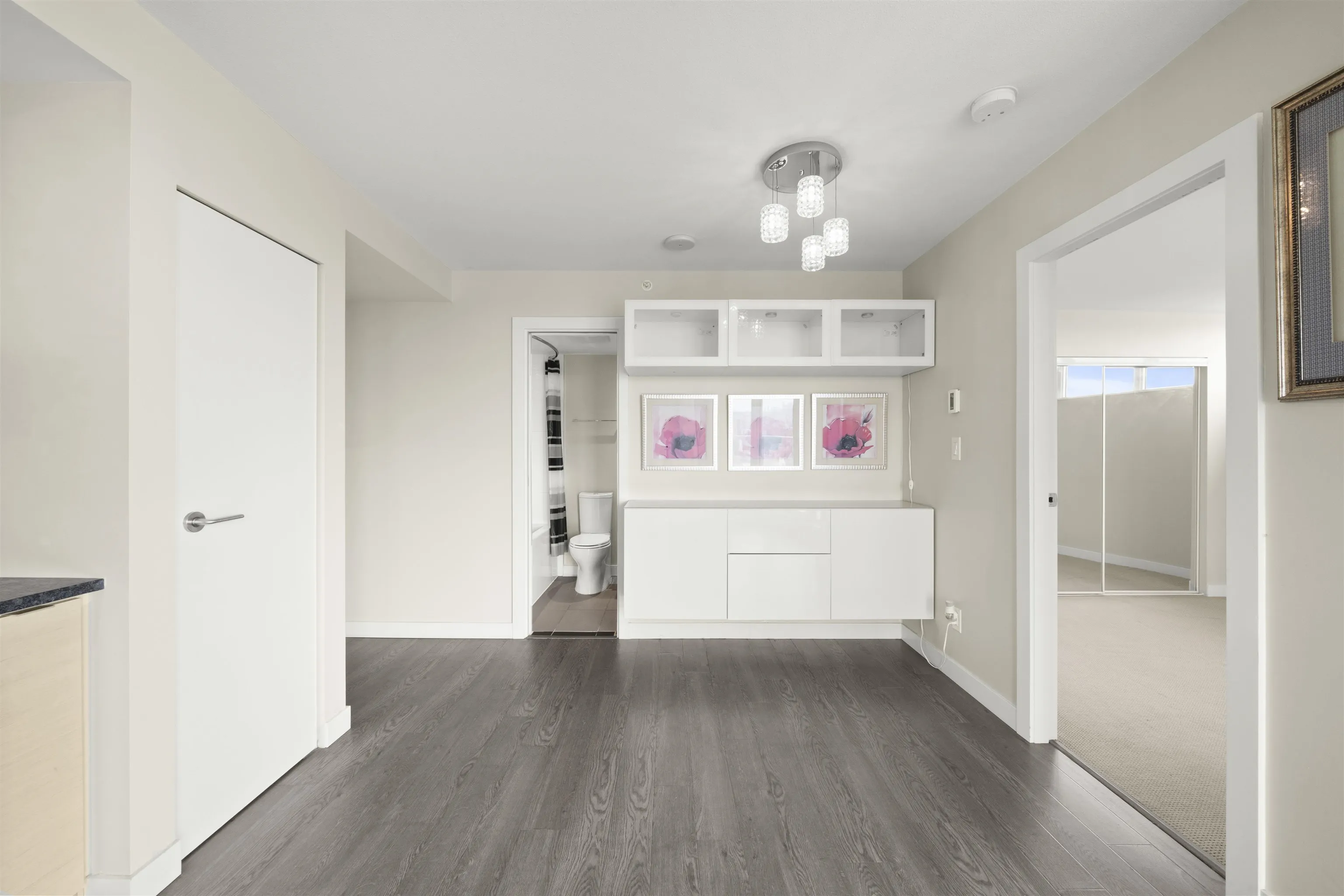 489 Interurban Way