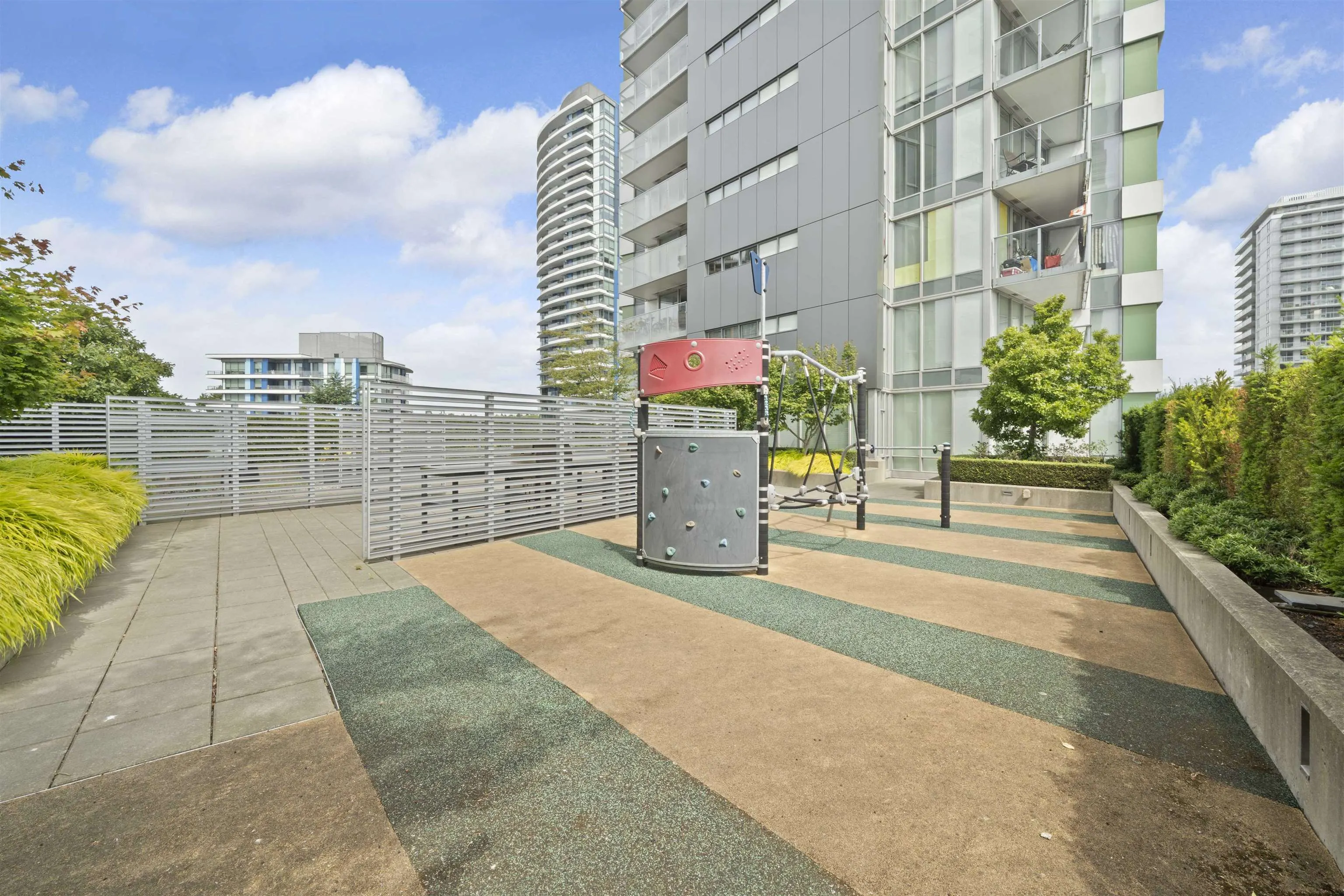 489 Interurban Way