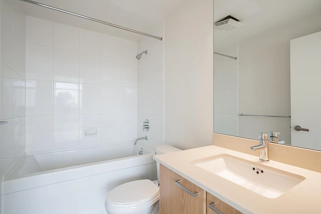 902 2789 Shaughnessy Street