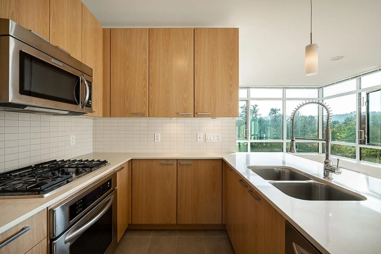 902 2789 Shaughnessy Street