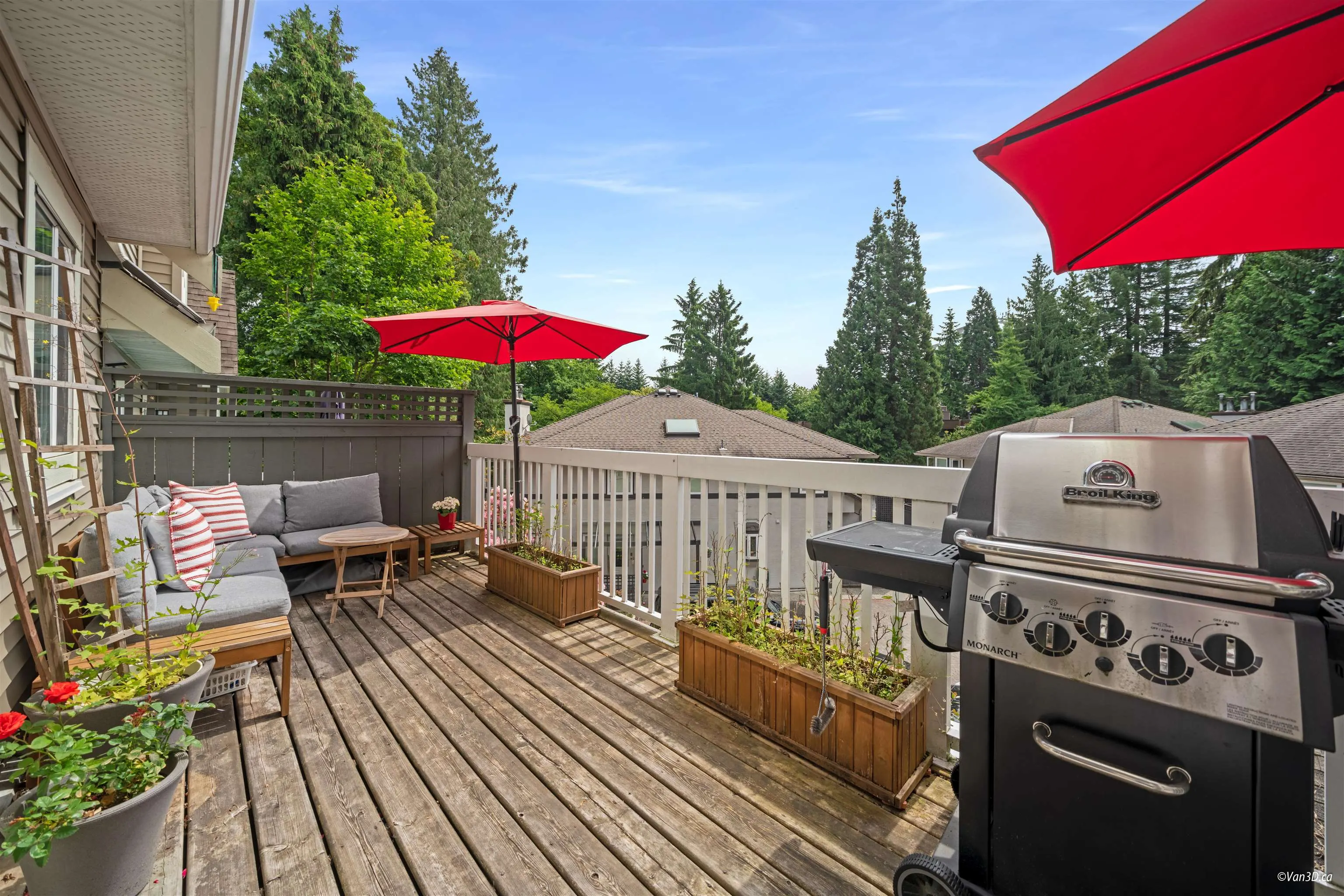 1071 Lynn Valley Road