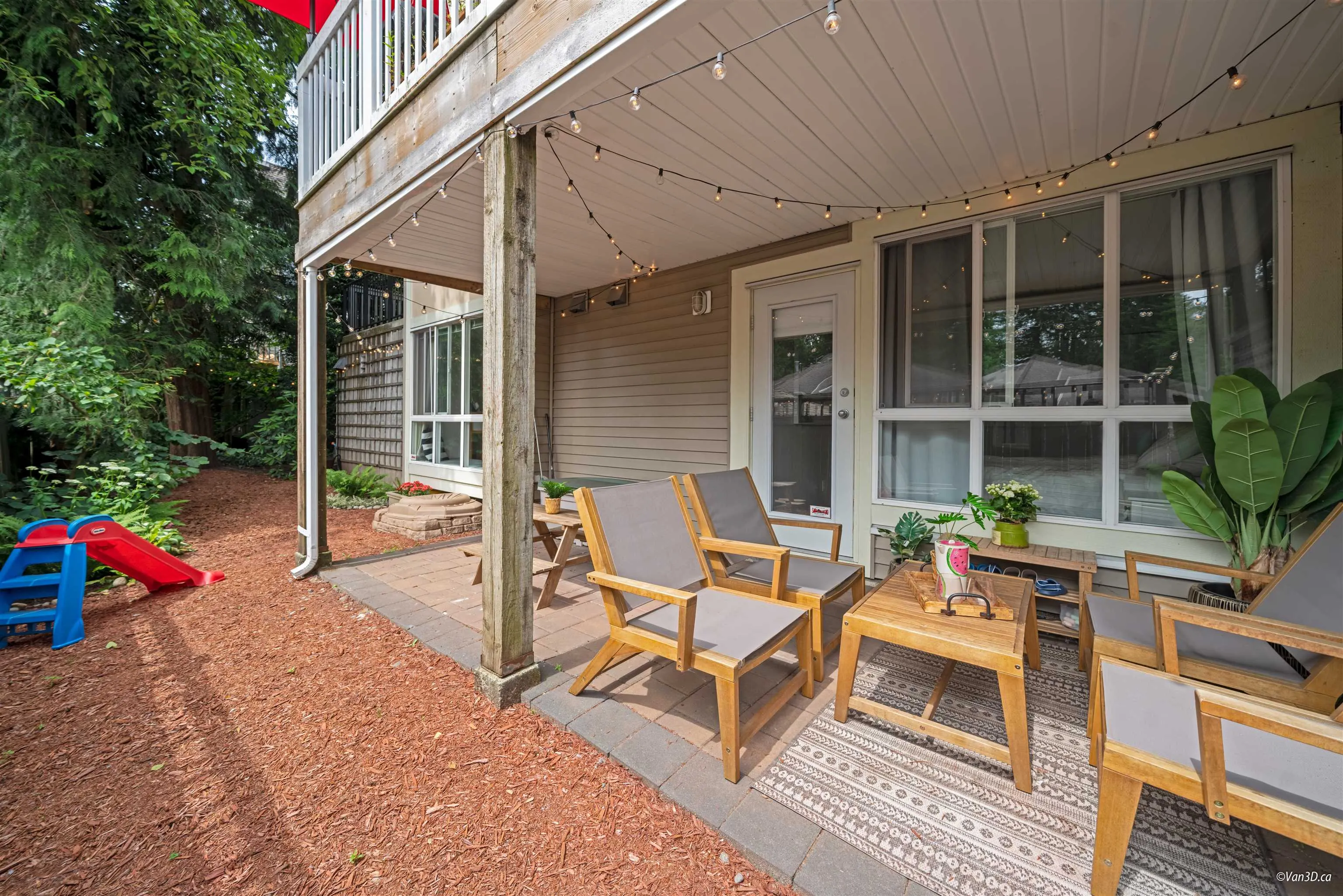 1071 Lynn Valley Road