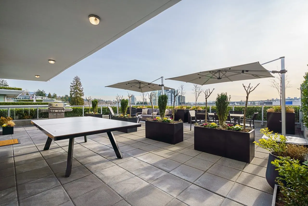 601 888 Arthur Erickson Place