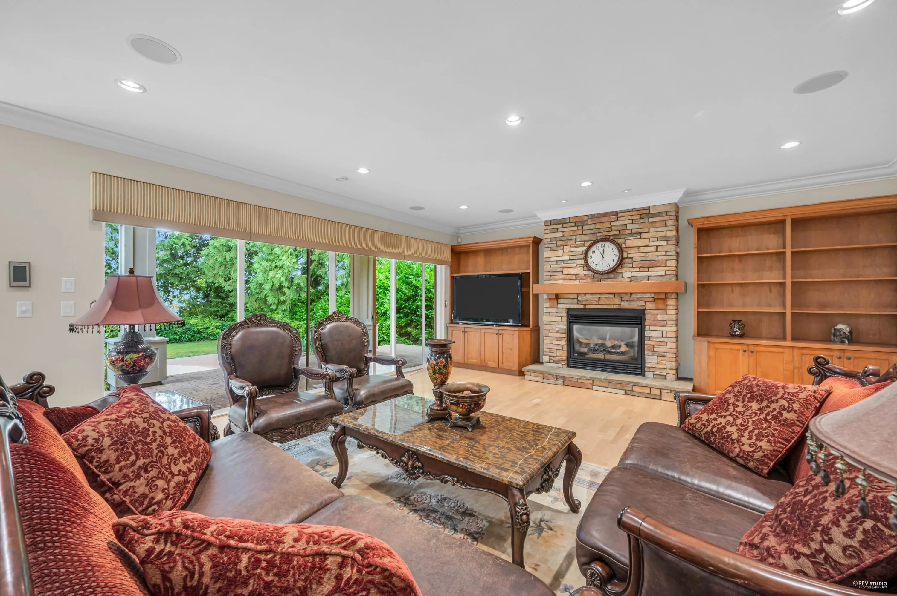963 Pacific Drive