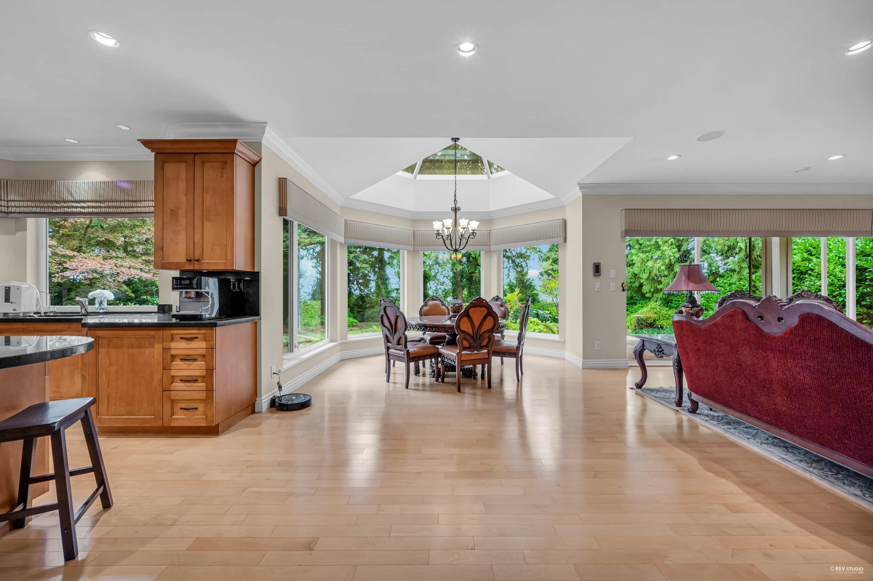 963 Pacific Drive