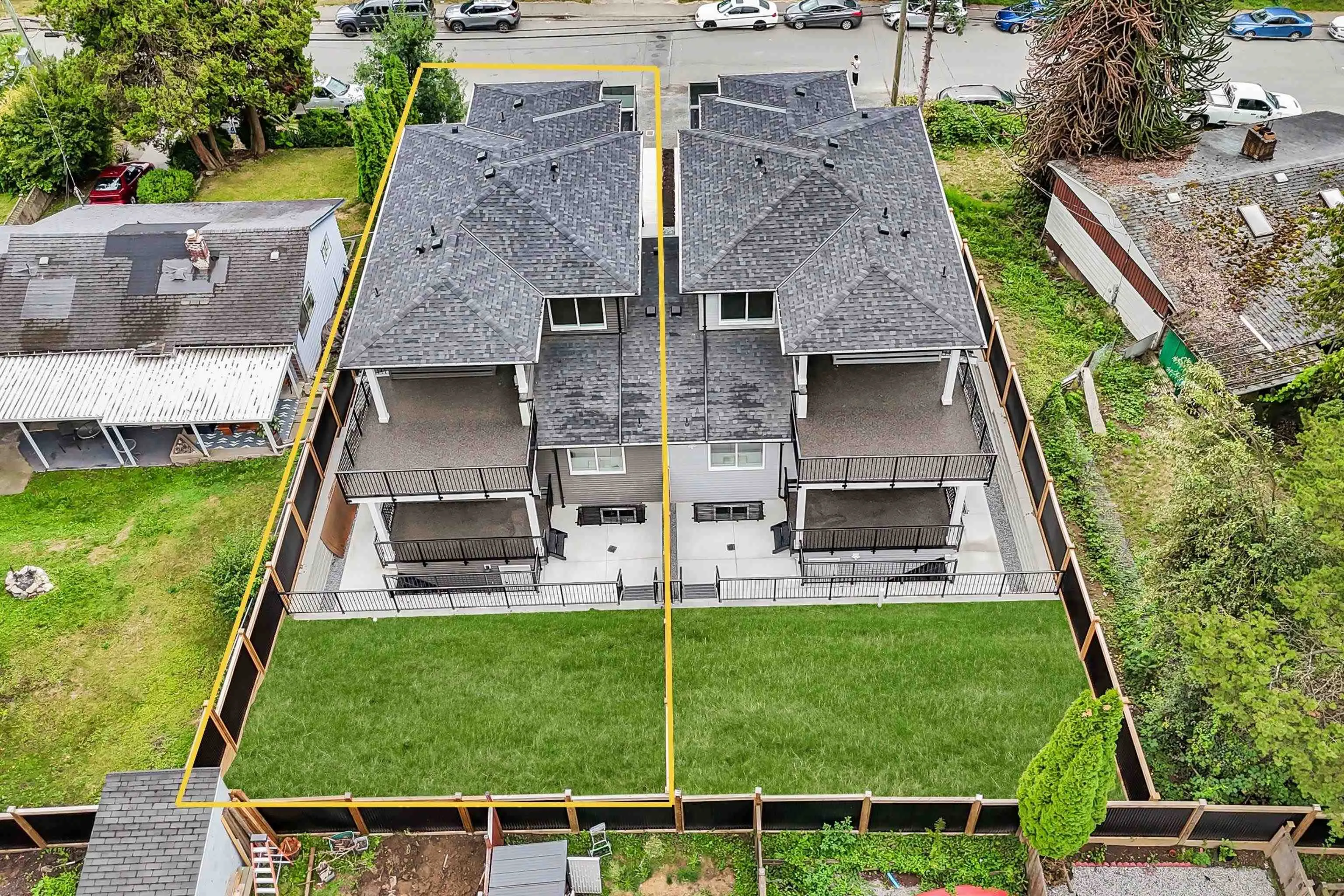 B 32729 Fraser Crescent