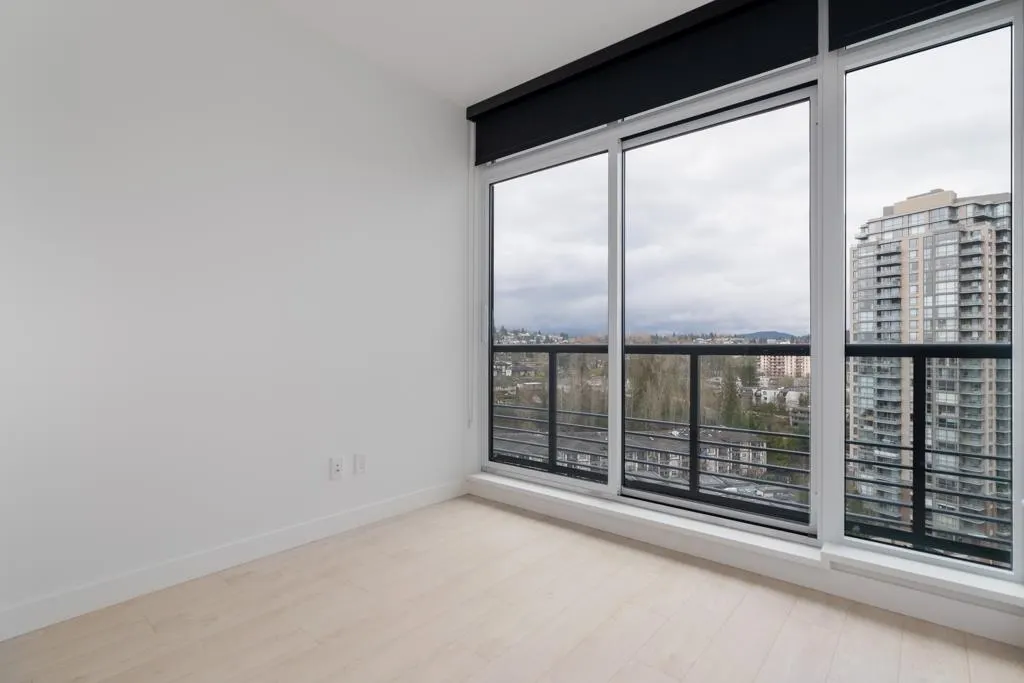 1710 4730 Lougheed Highway