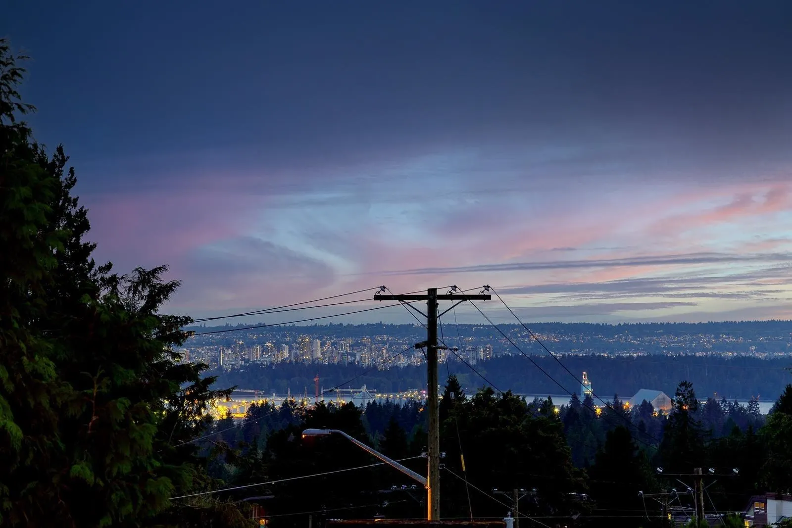 517 Granada Crescent