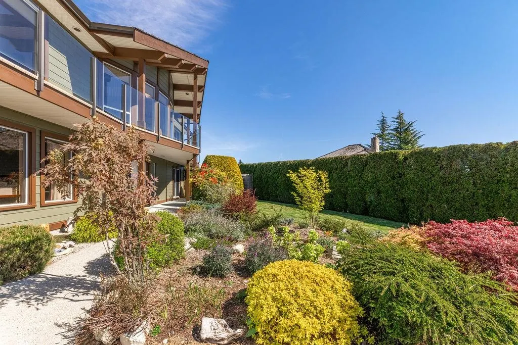 802 Oceanmount Boulevard