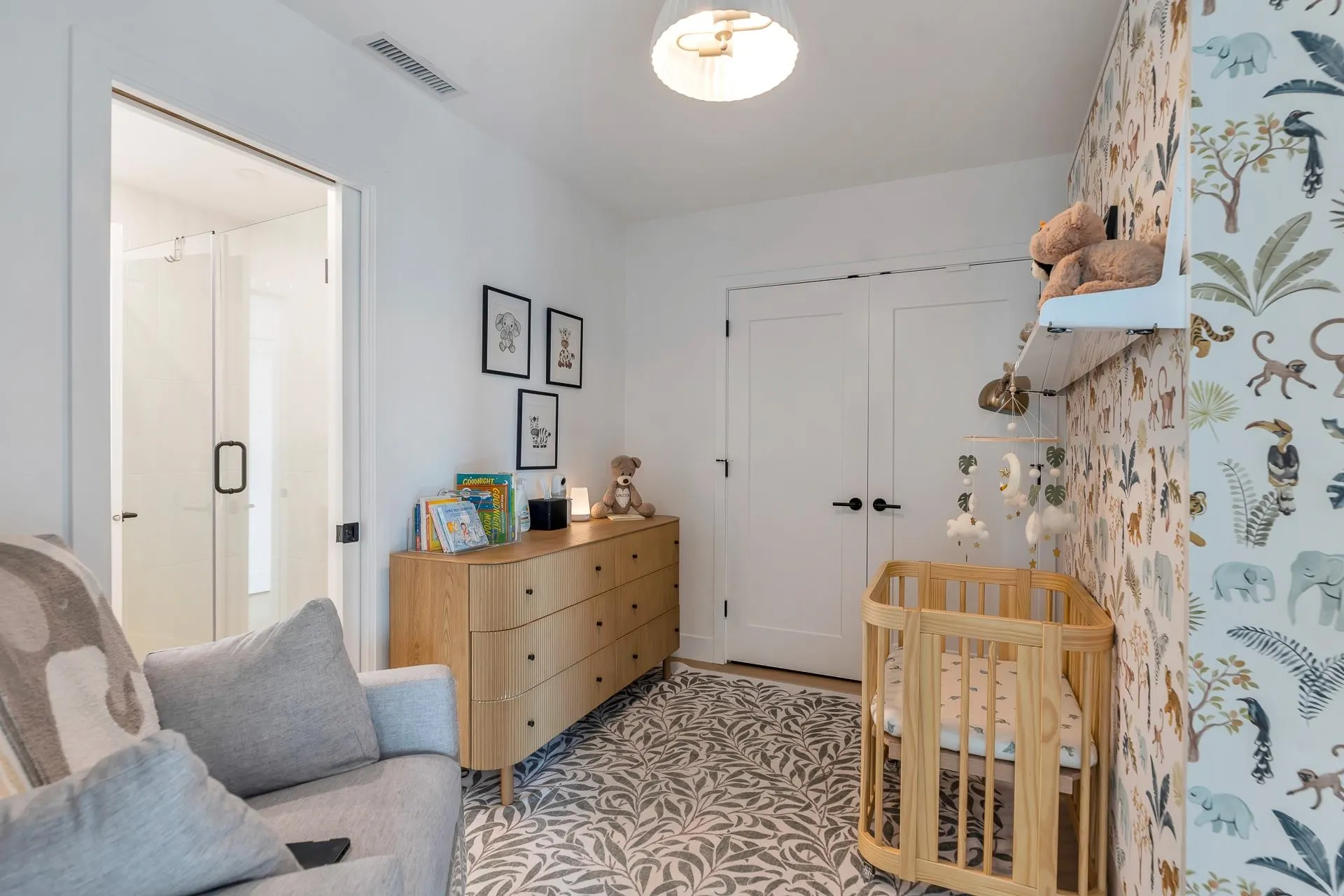 703 546 Beatty Street
