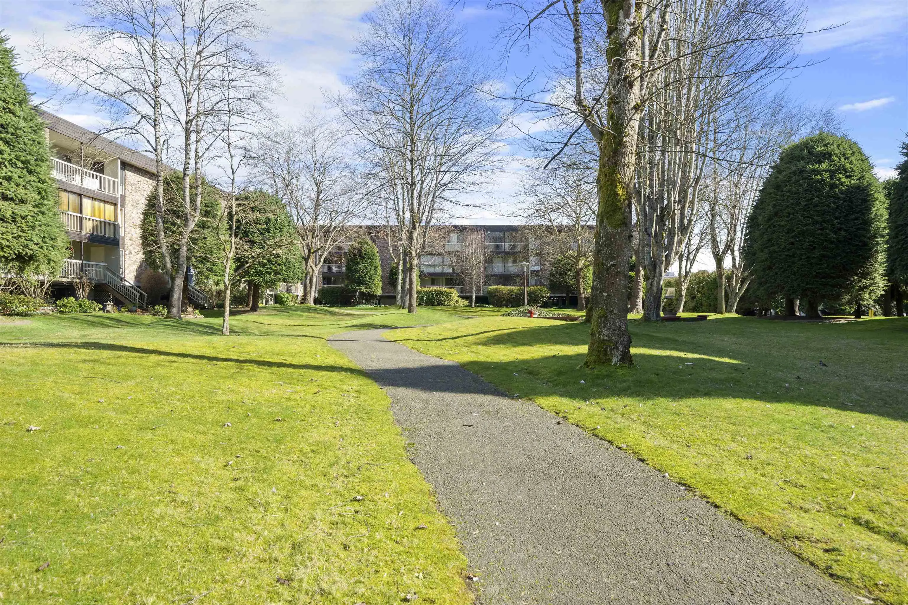 209 7631 Steveston Highway