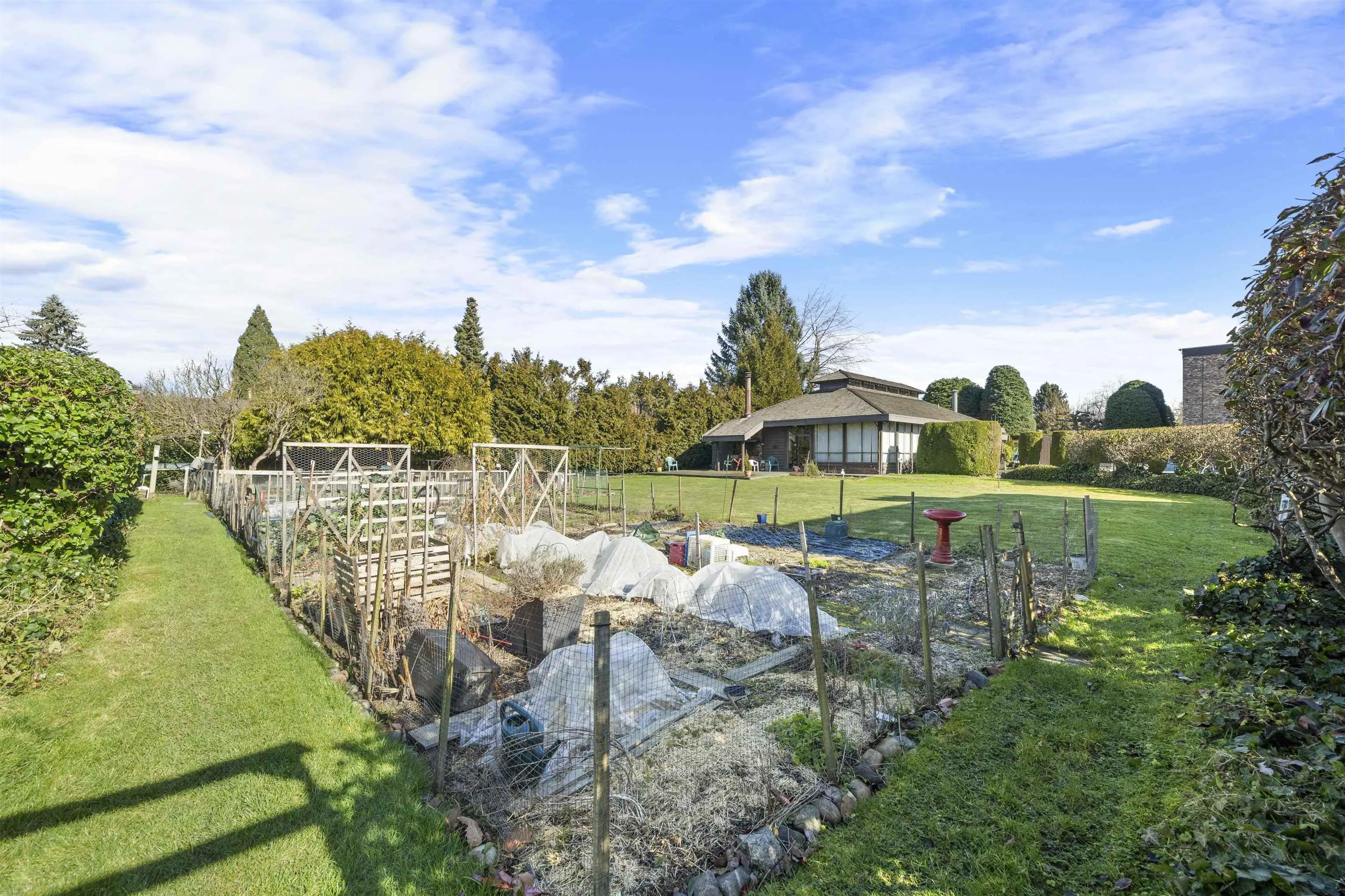 209 7631 Steveston Highway