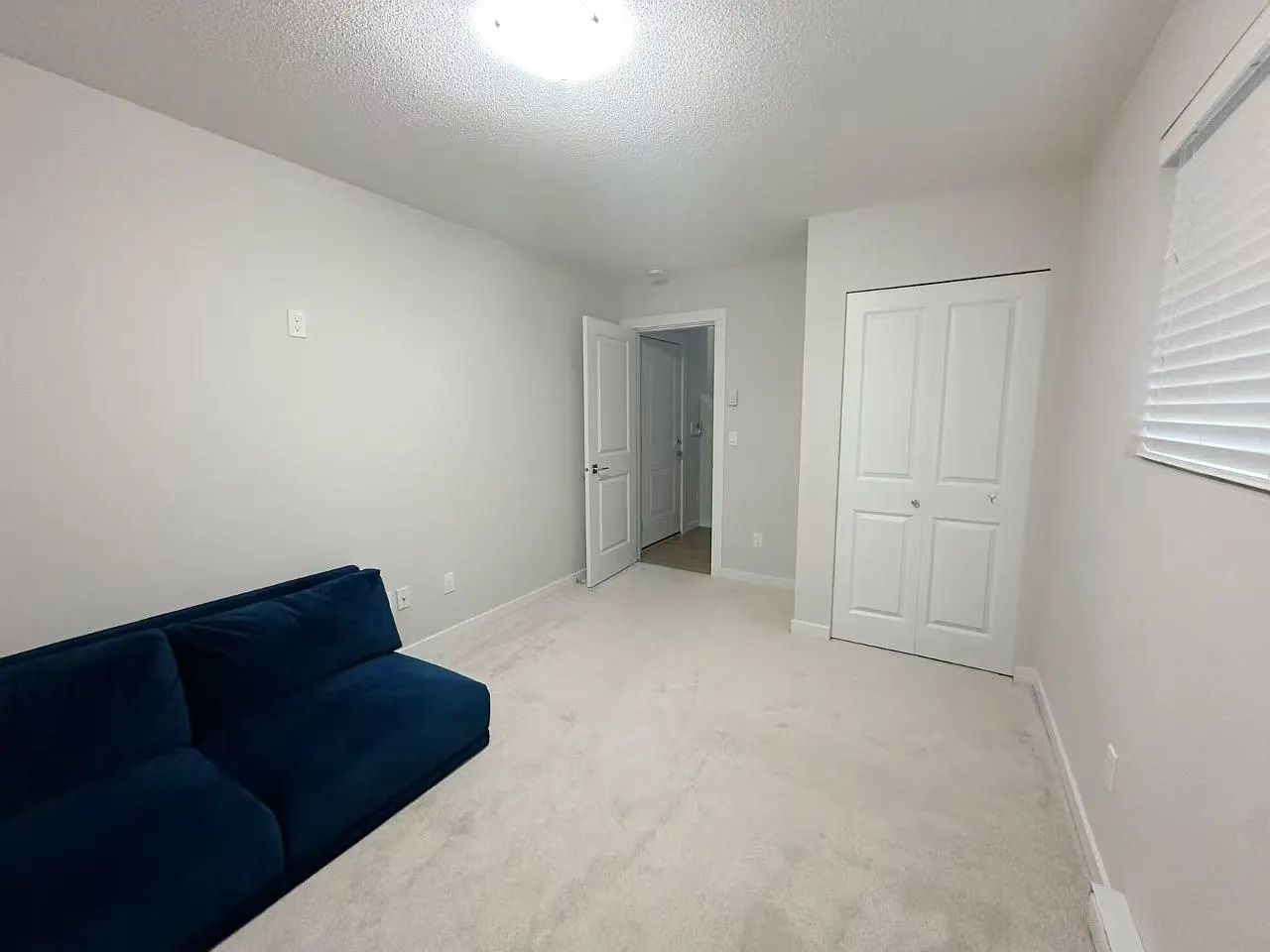 9 2855 158 Street
