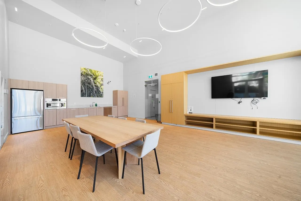 1501 5629 Birney Avenue