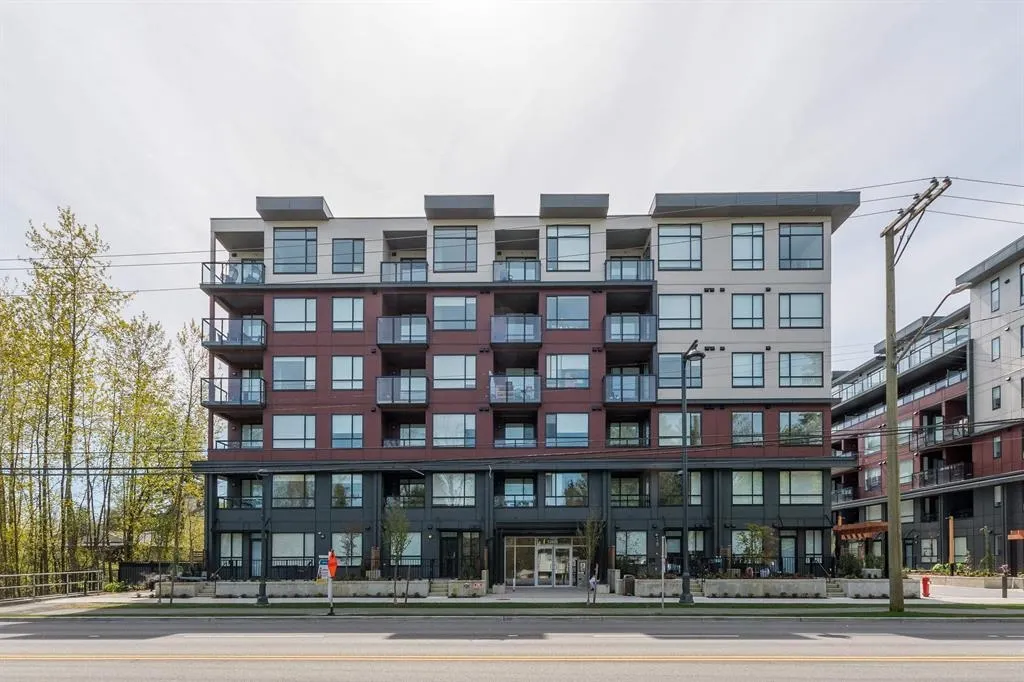 E113 13858 108 Avenue
