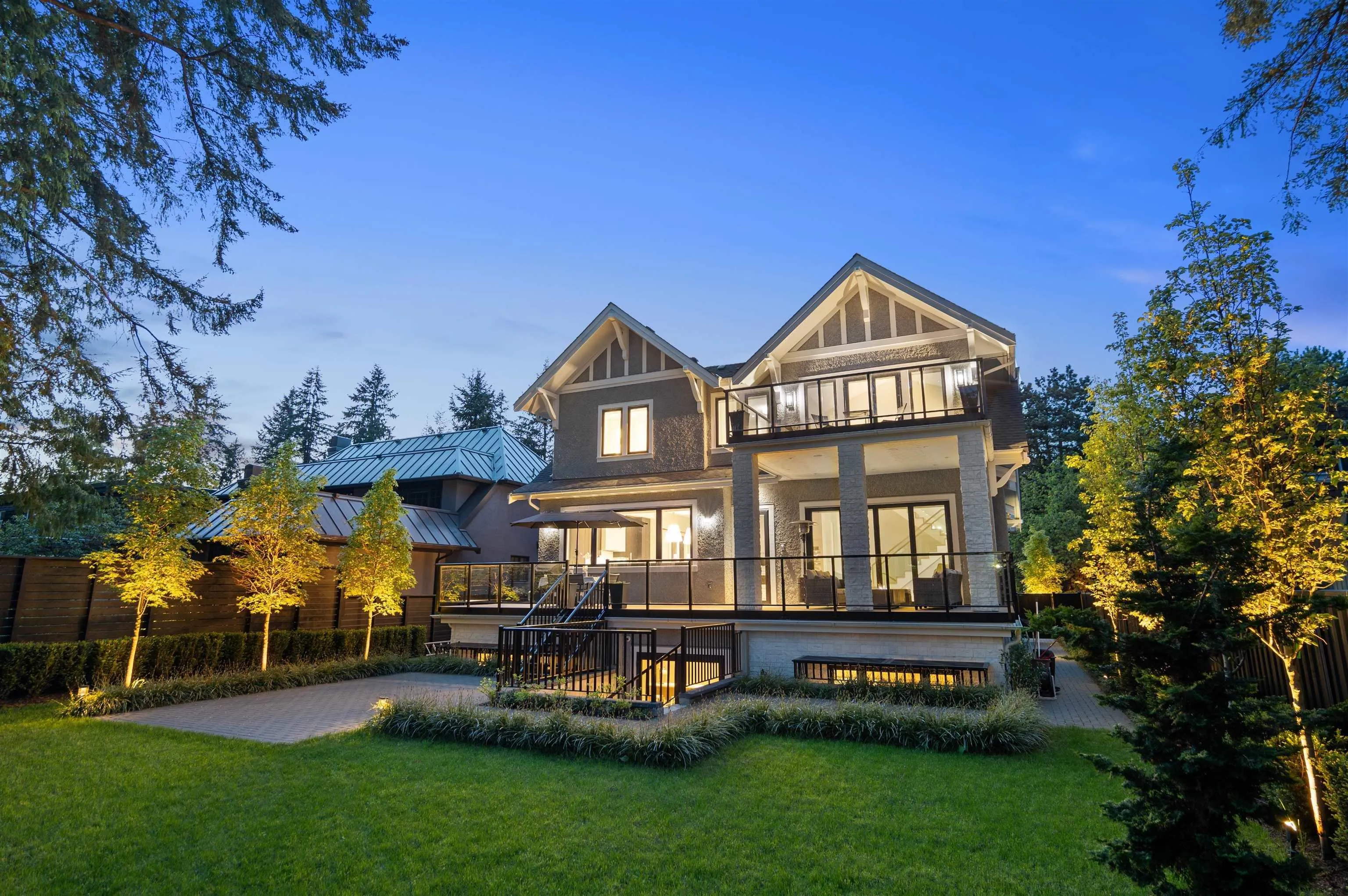 4172 Doncaster Way