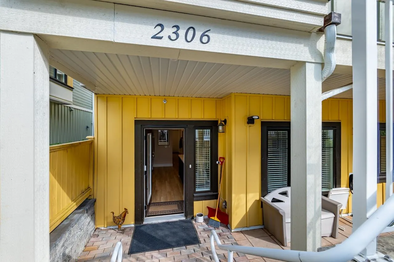 2306 Spring Street