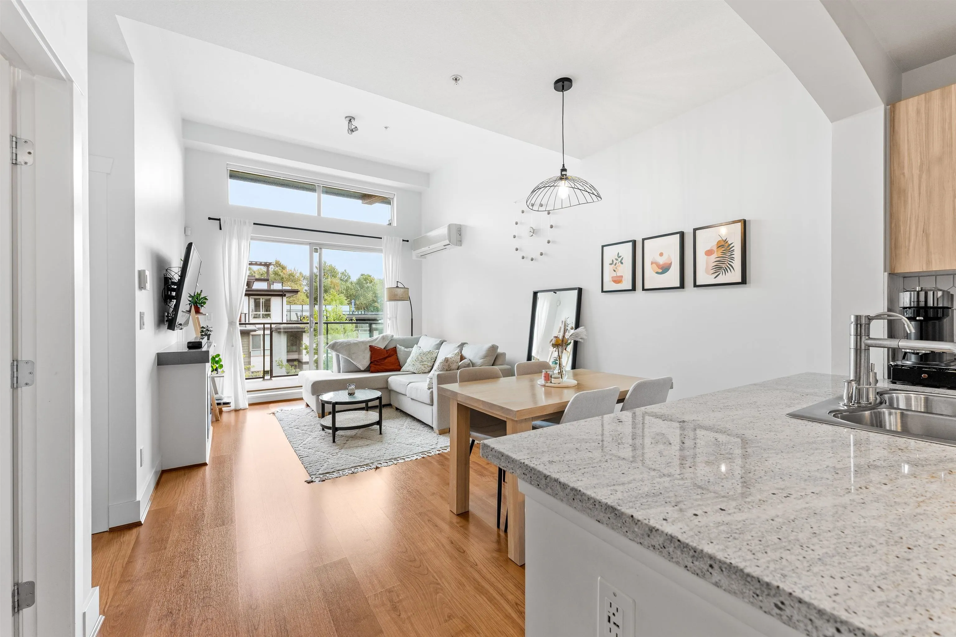 505 7428 Byrnepark Walk