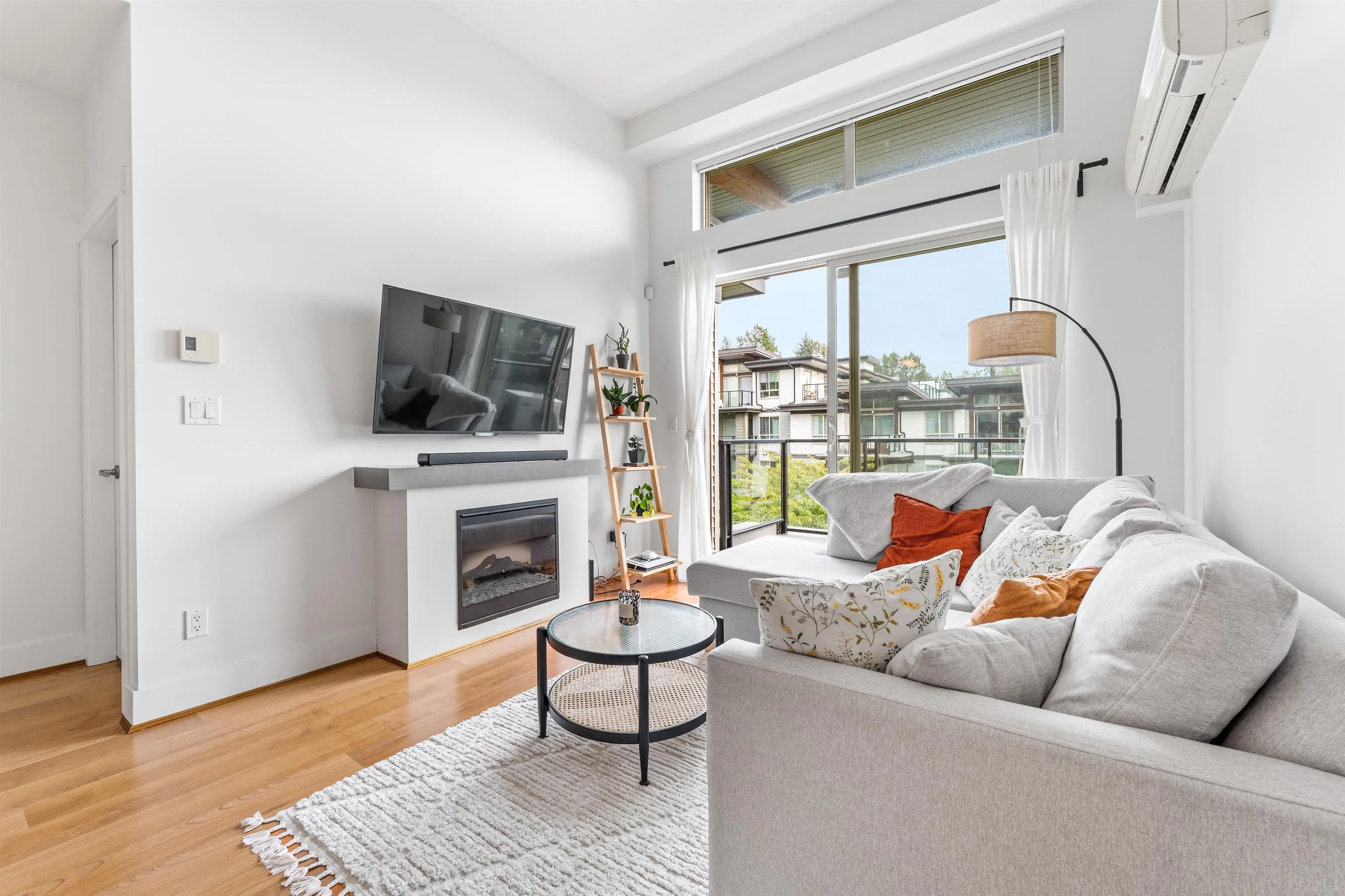 505 7428 Byrnepark Walk