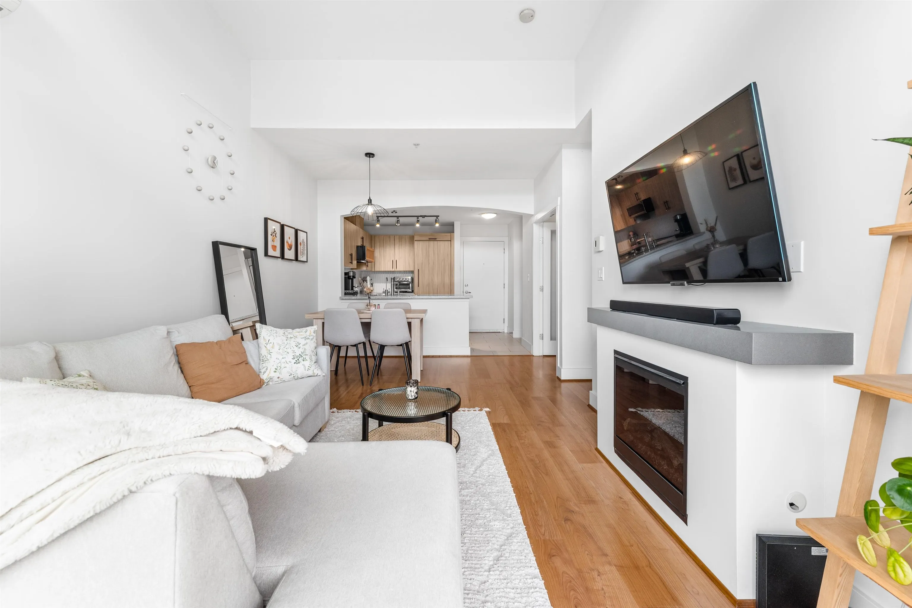 505 7428 Byrnepark Walk