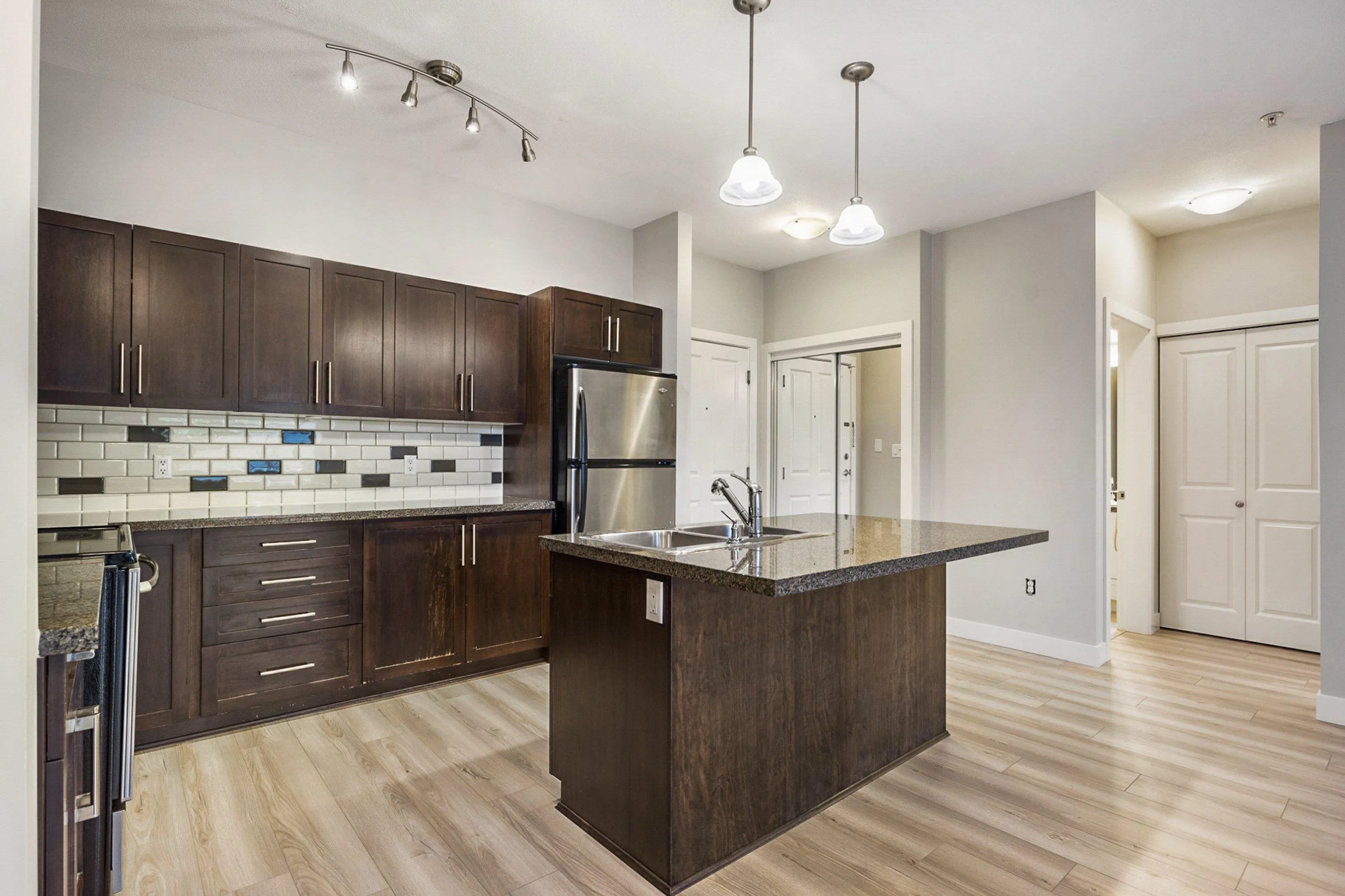 302 2353 Marpole Avenue
