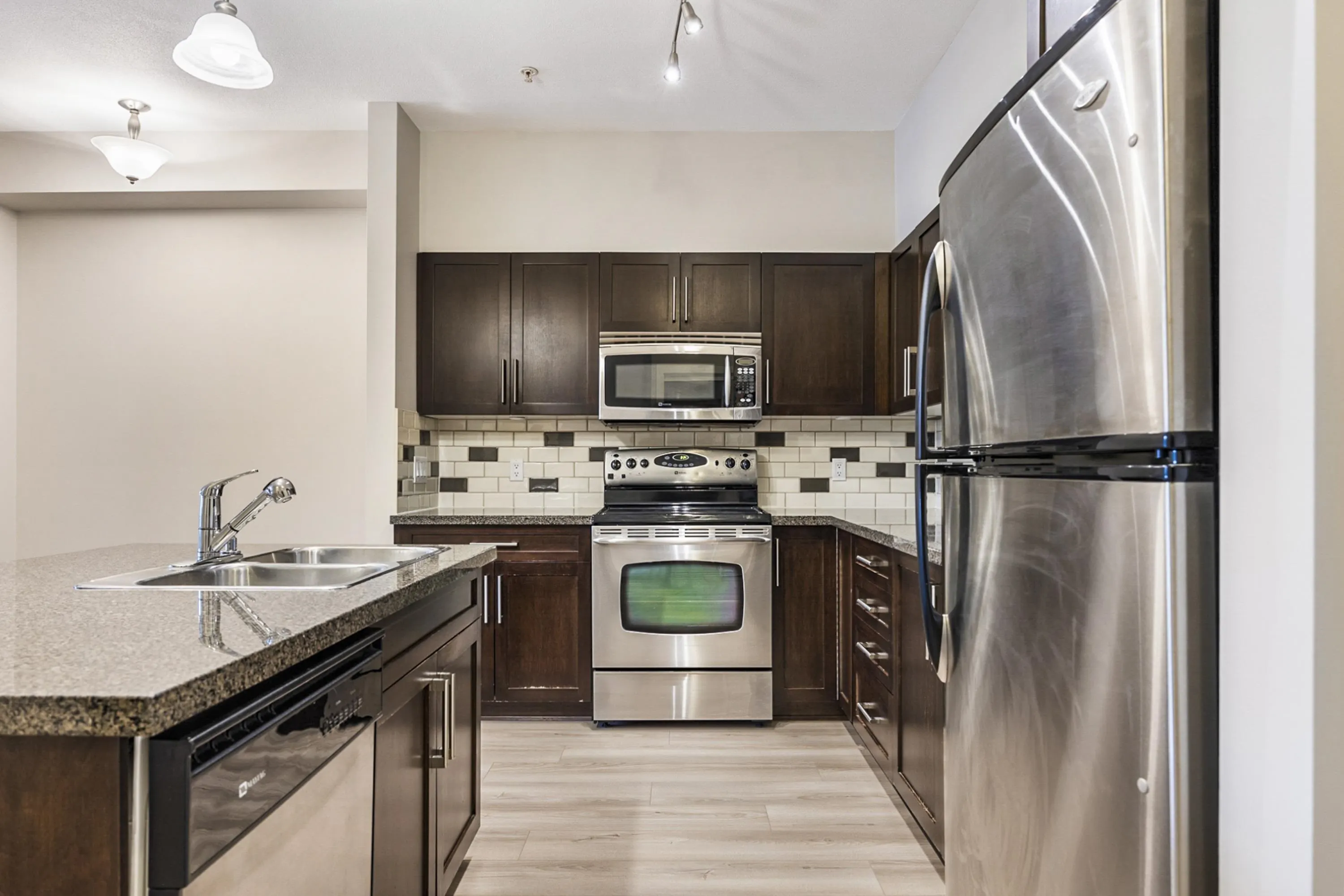 302 2353 Marpole Avenue
