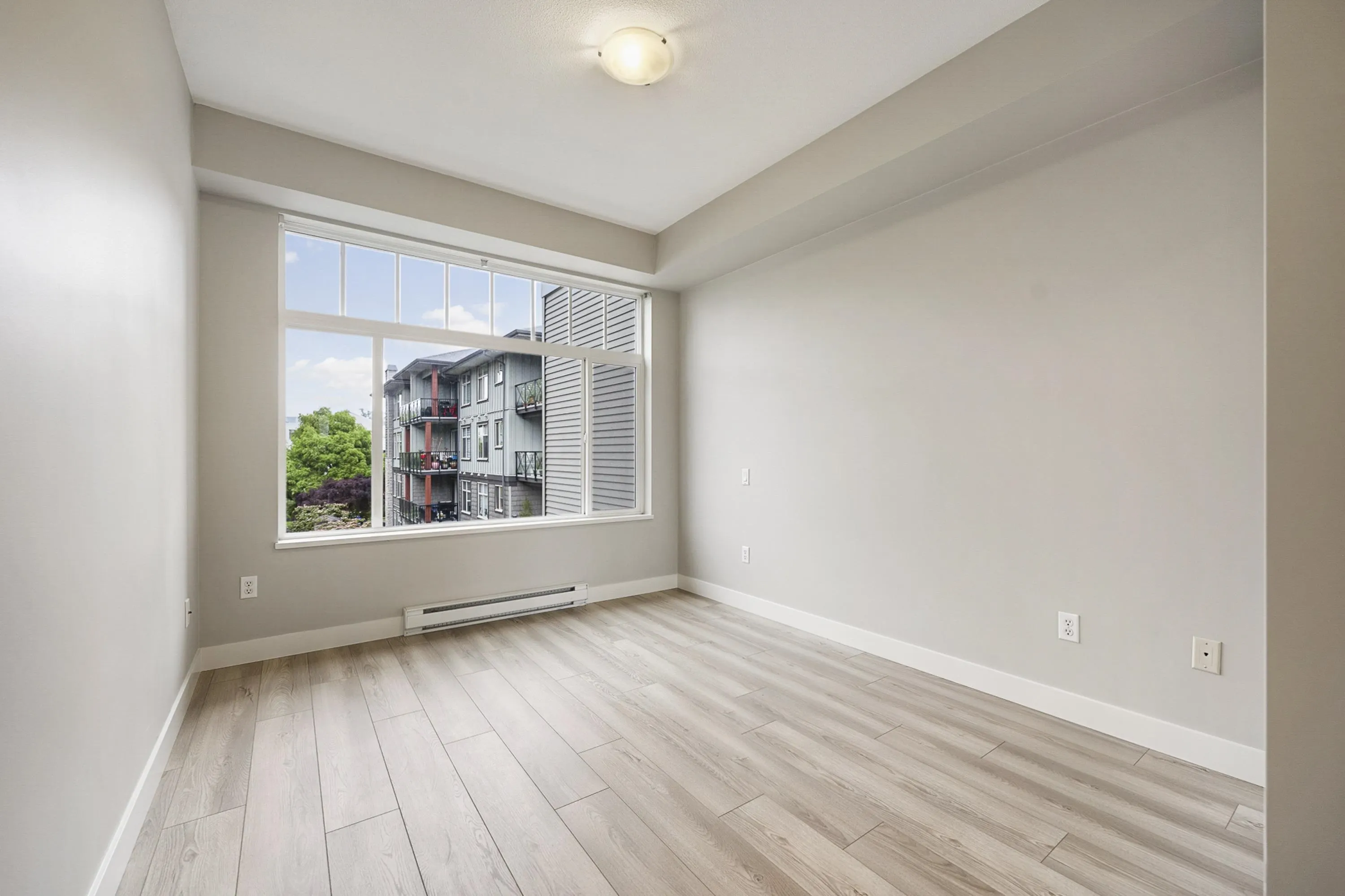 302 2353 Marpole Avenue