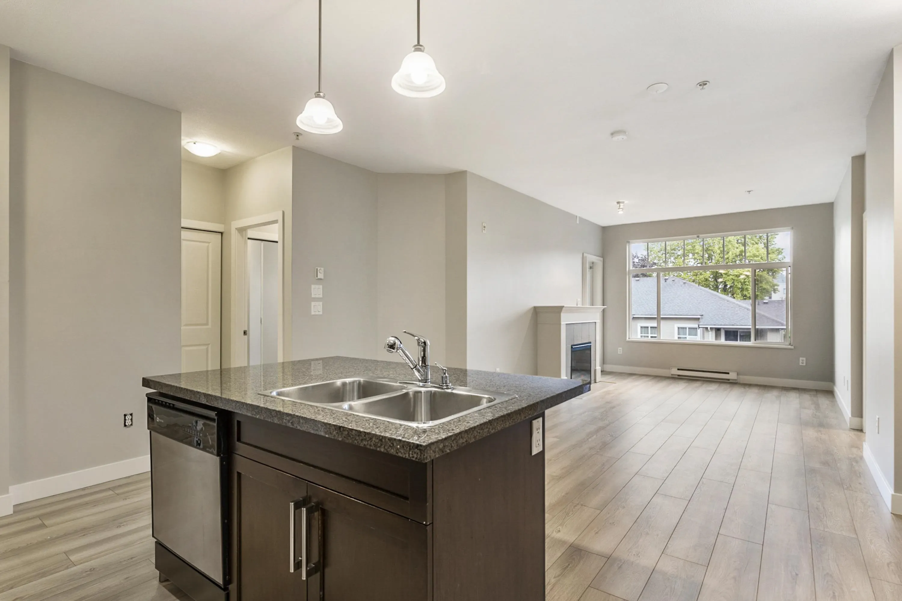 302 2353 Marpole Avenue