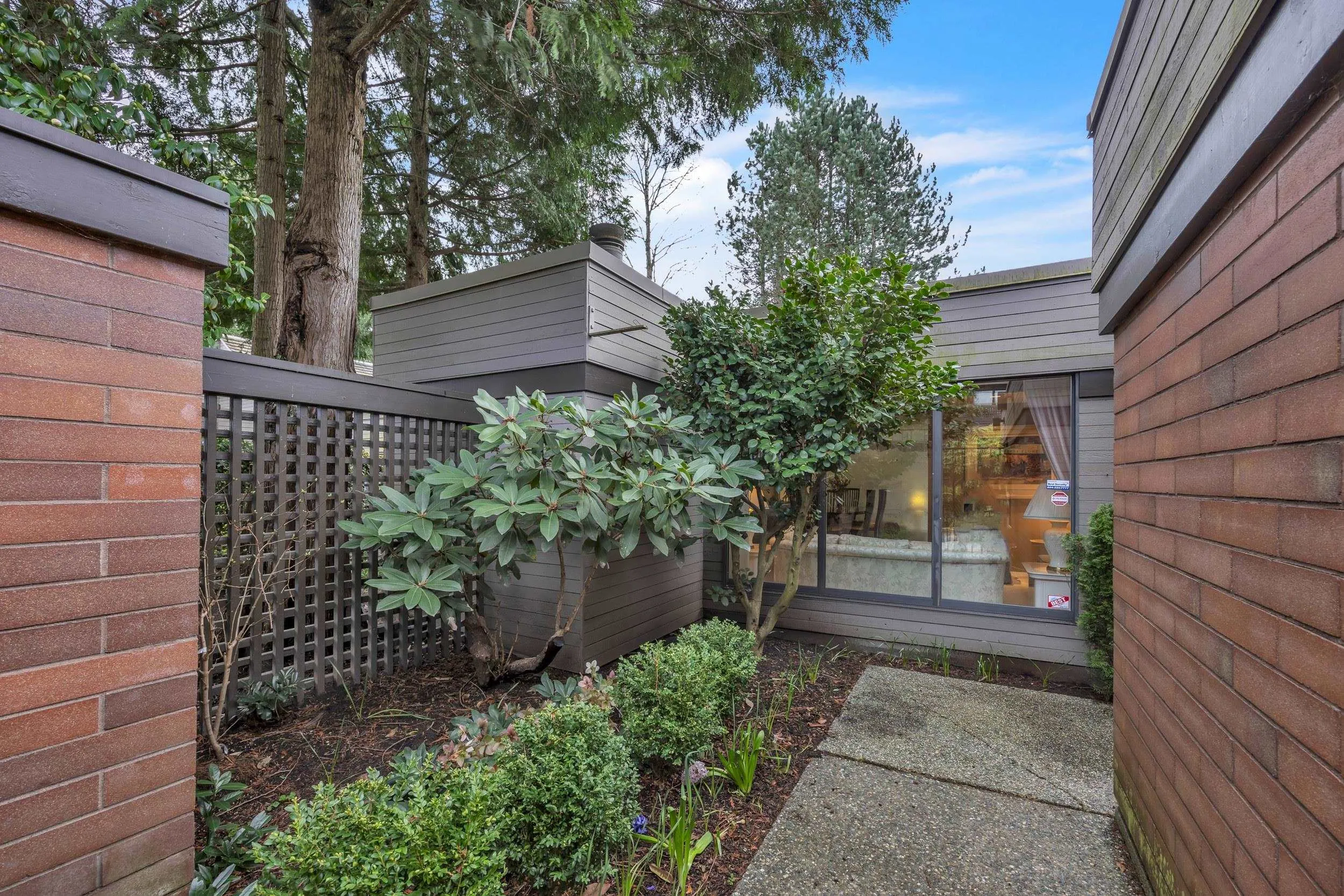 6554 Pinehurst Drive