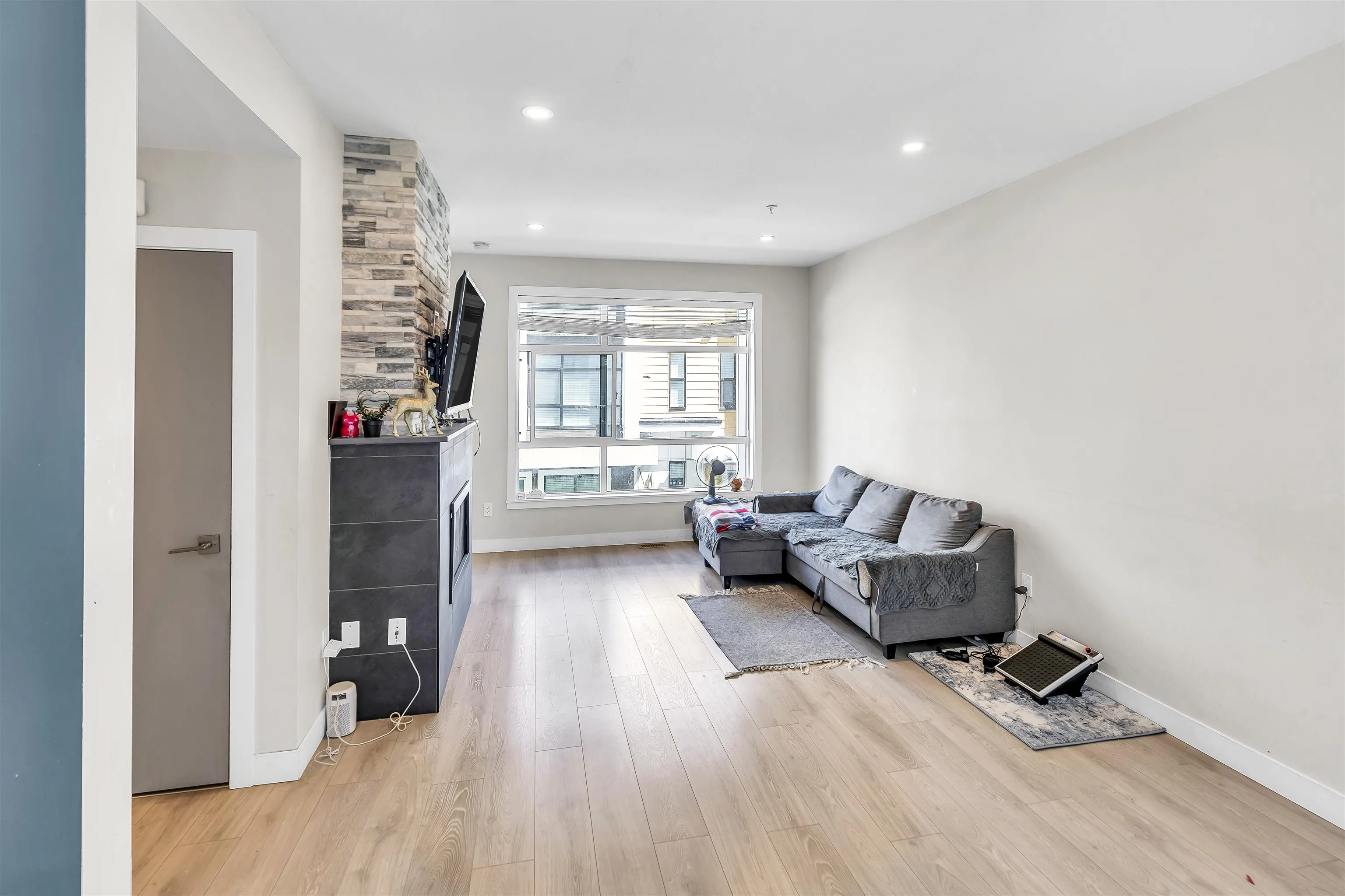 209 46150 Thomas Road