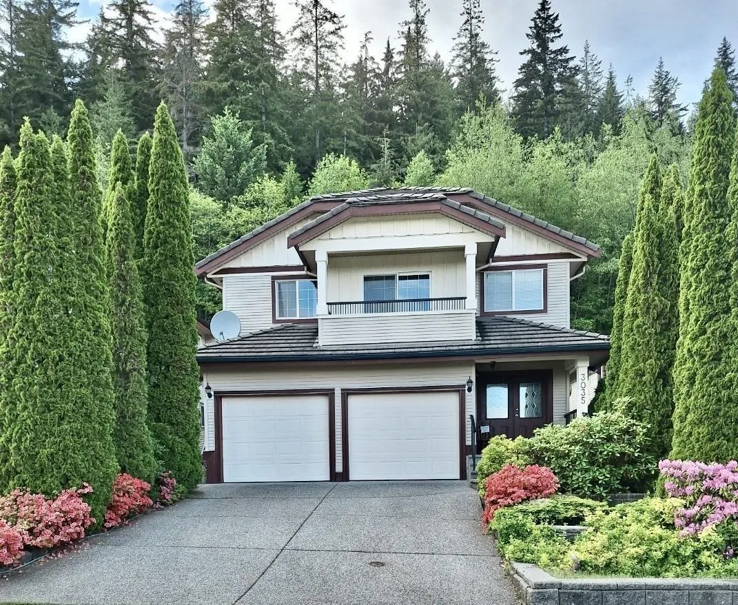 3035 Maplewood Court