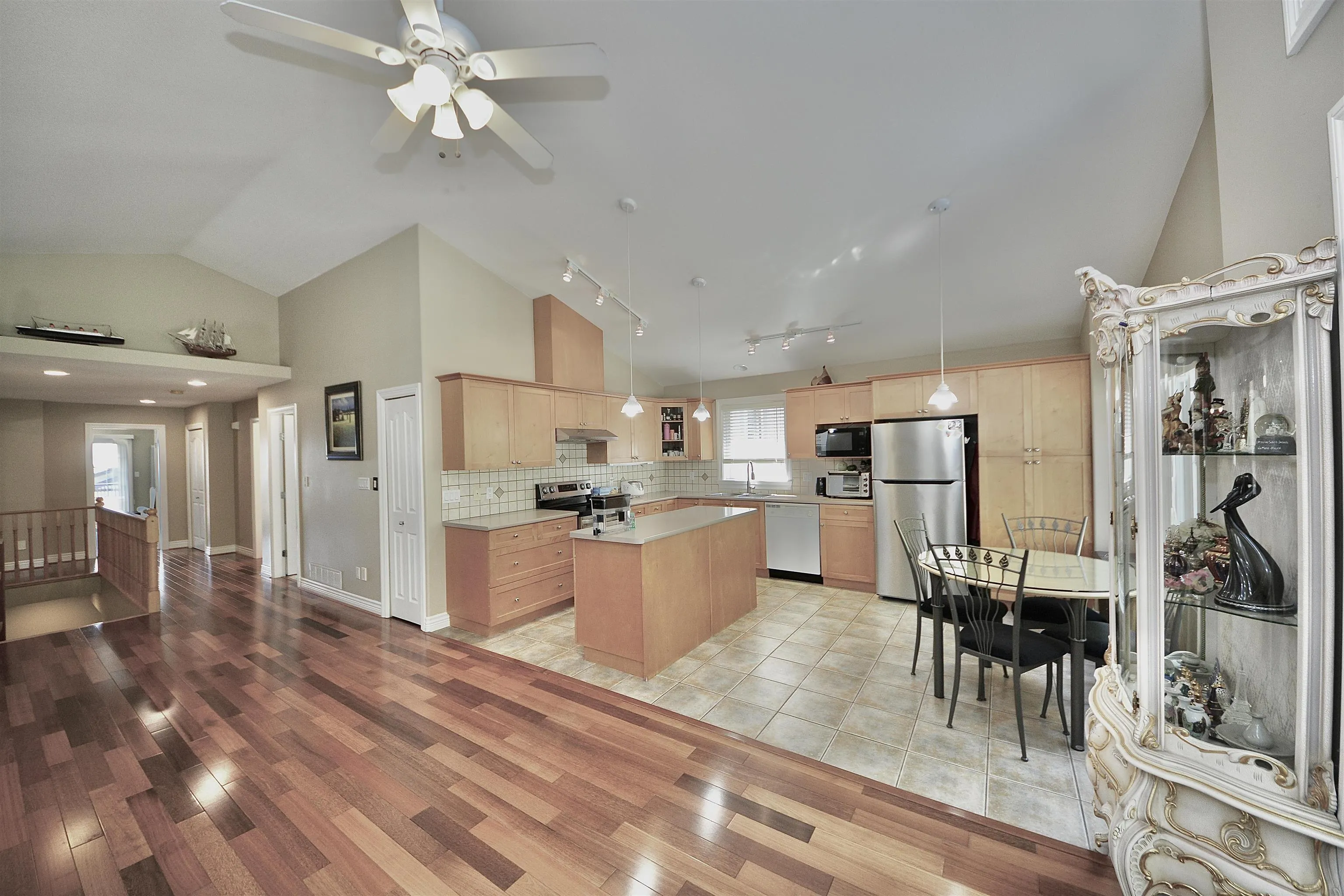 3035 Maplewood Court