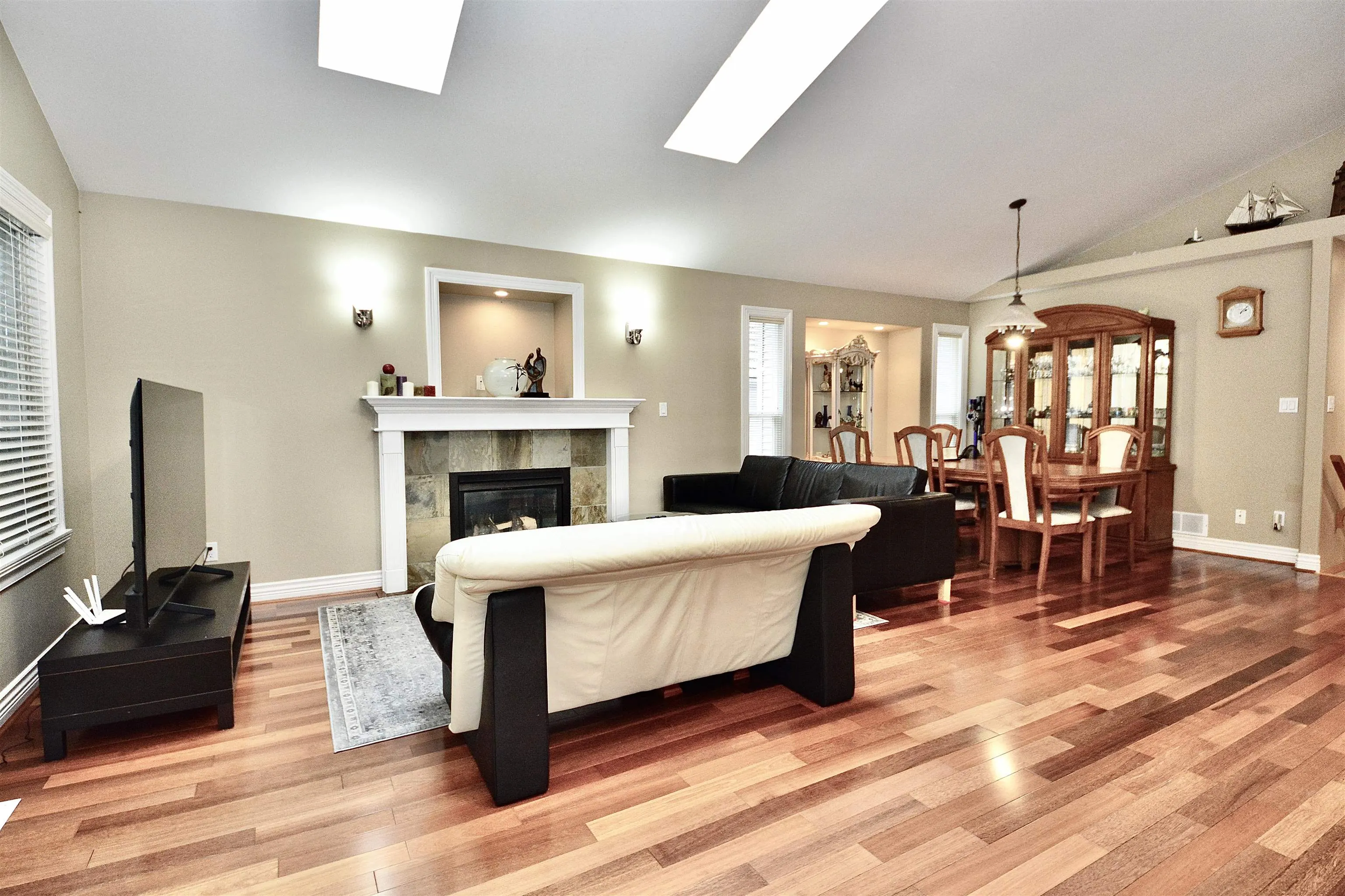 3035 Maplewood Court