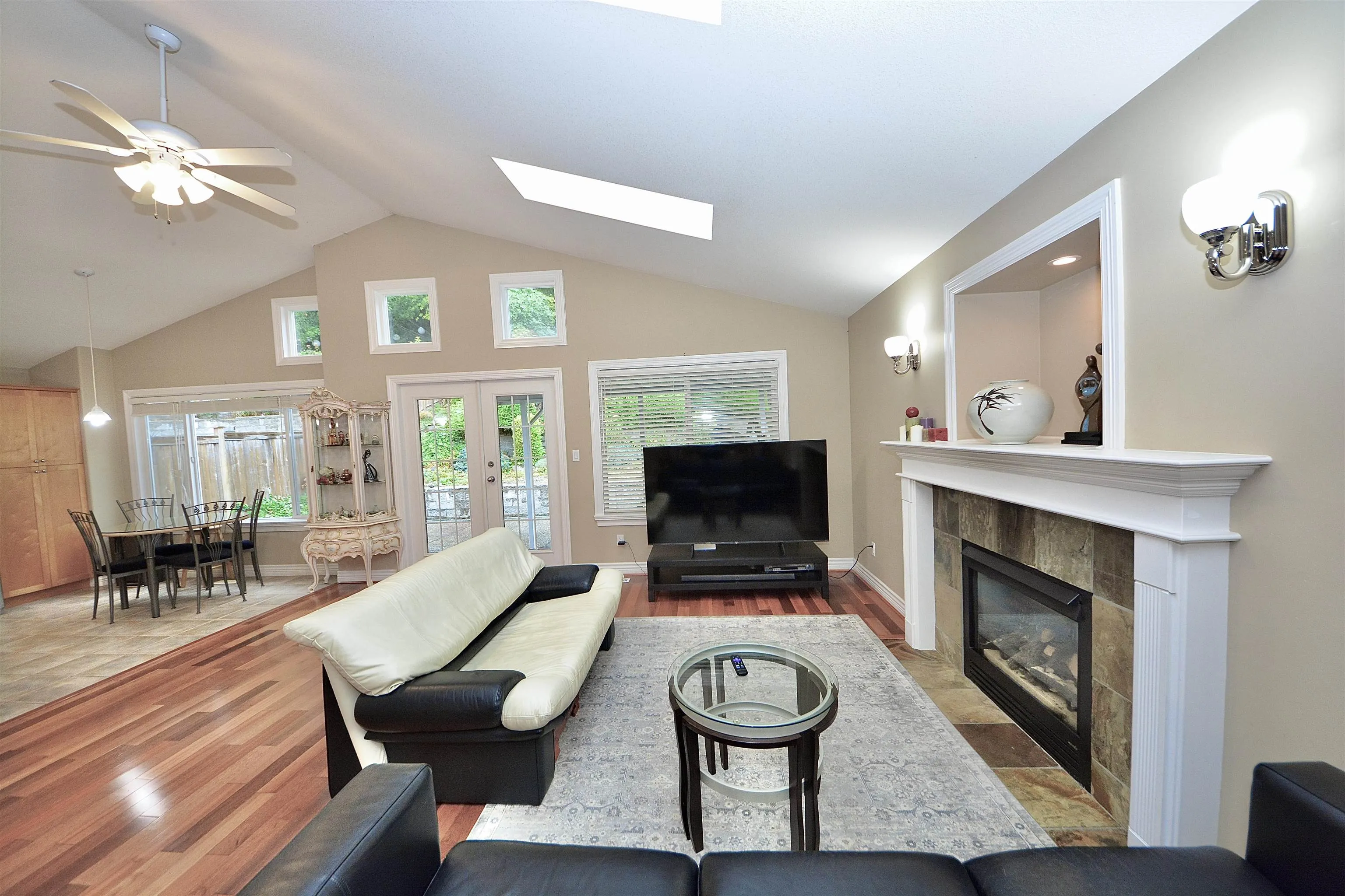 3035 Maplewood Court