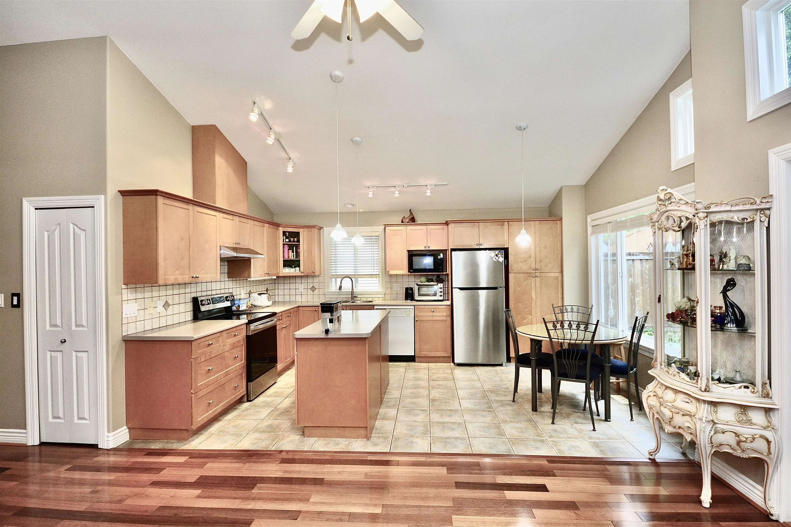 3035 Maplewood Court