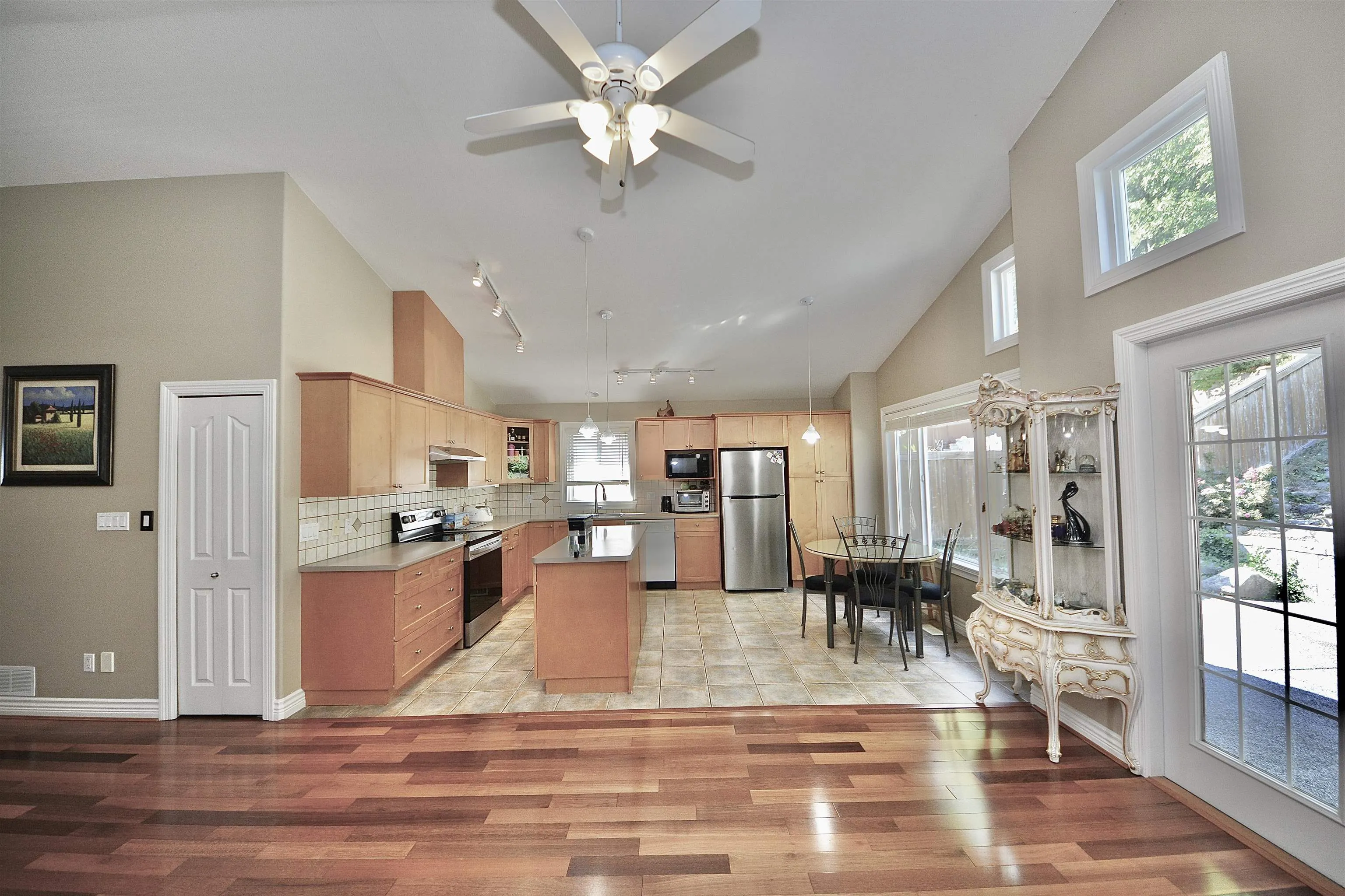 3035 Maplewood Court