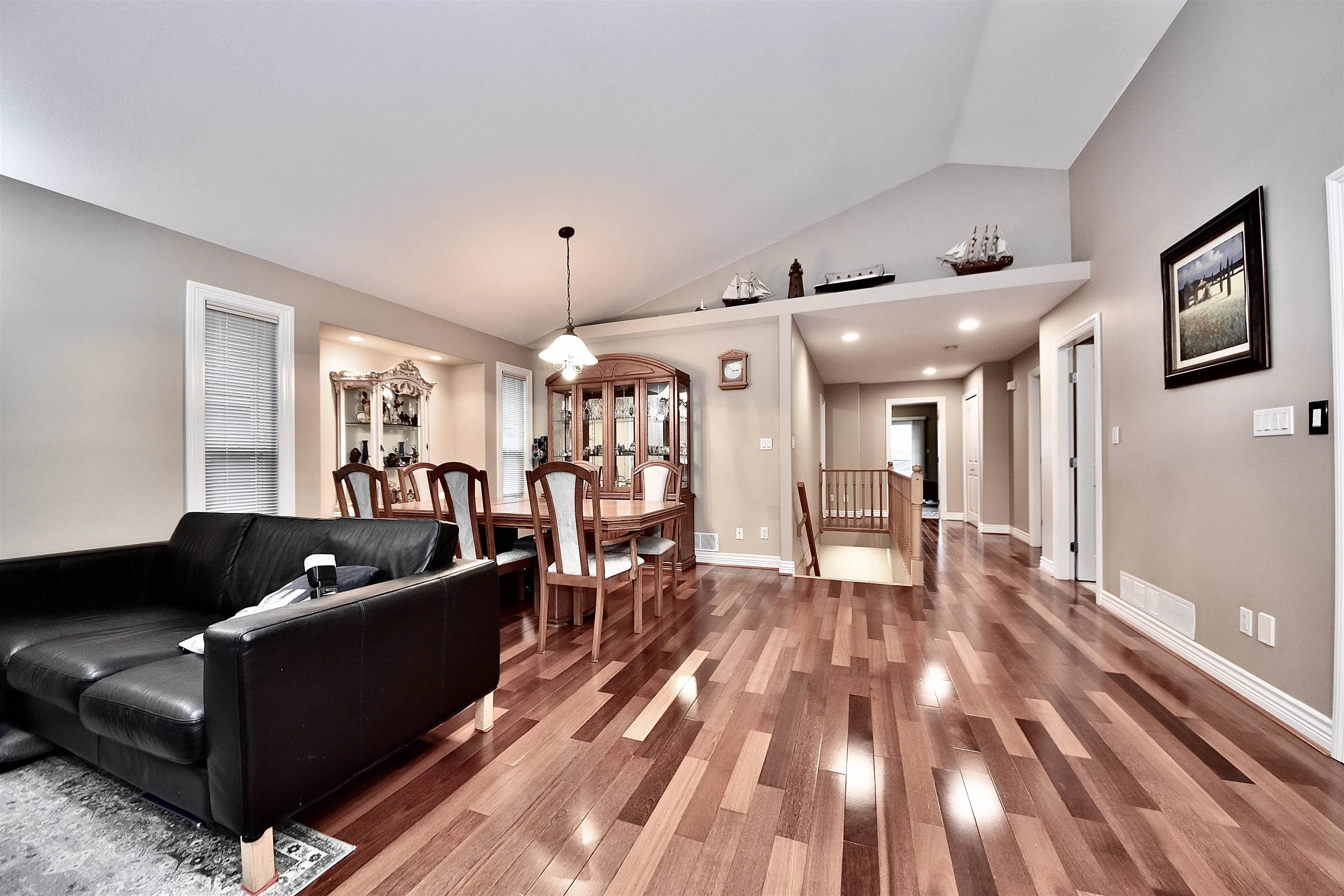 3035 Maplewood Court
