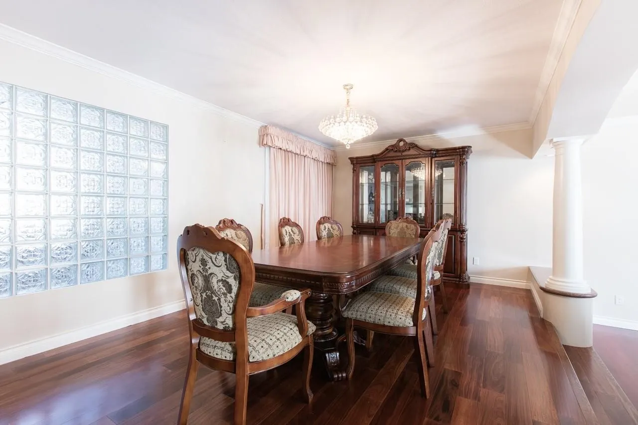 1133 W 58th Avenue