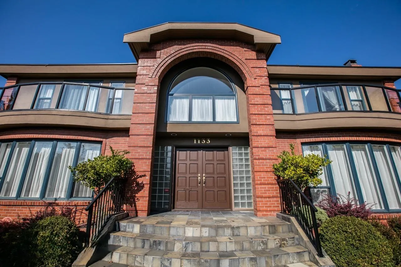 1133 W 58th Avenue