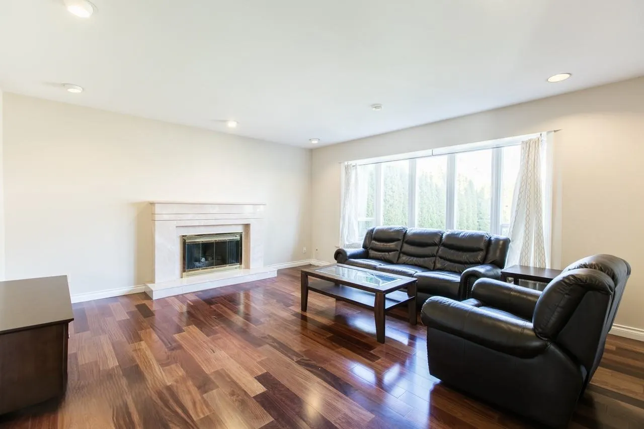 1133 W 58th Avenue