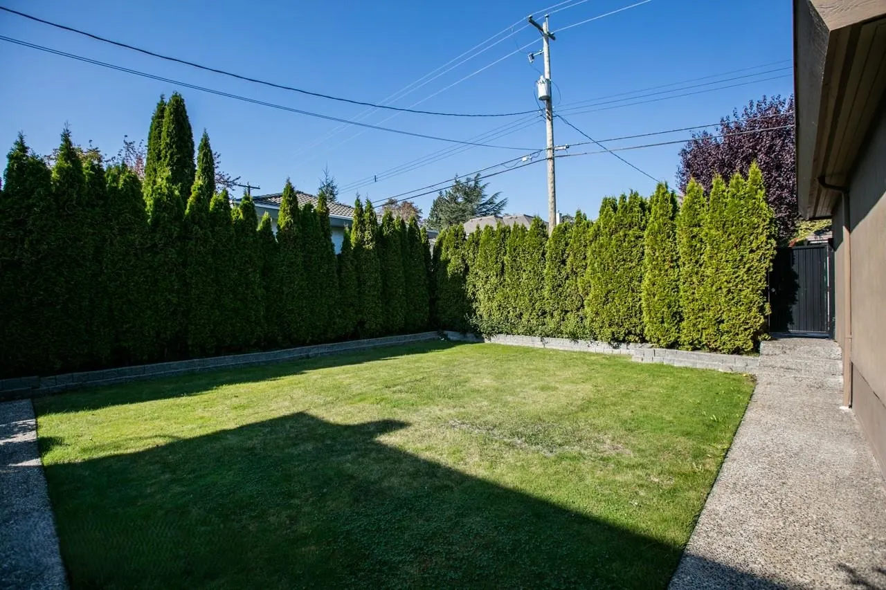 1133 W 58th Avenue
